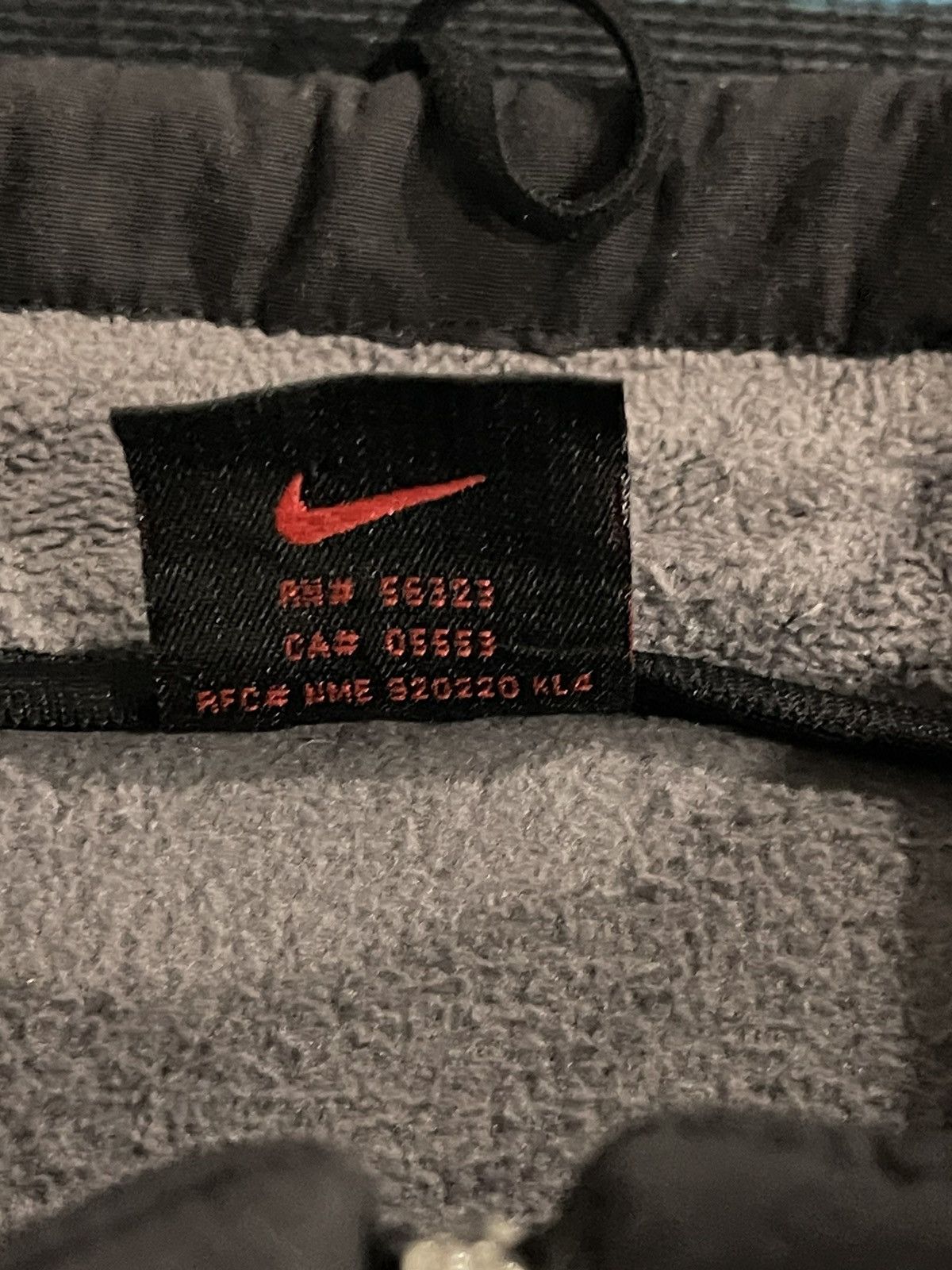Vintage Vintage Nike Fleece Half Zipper Jacket Size US L / EU 52-54 / 3 - 12 Thumbnail