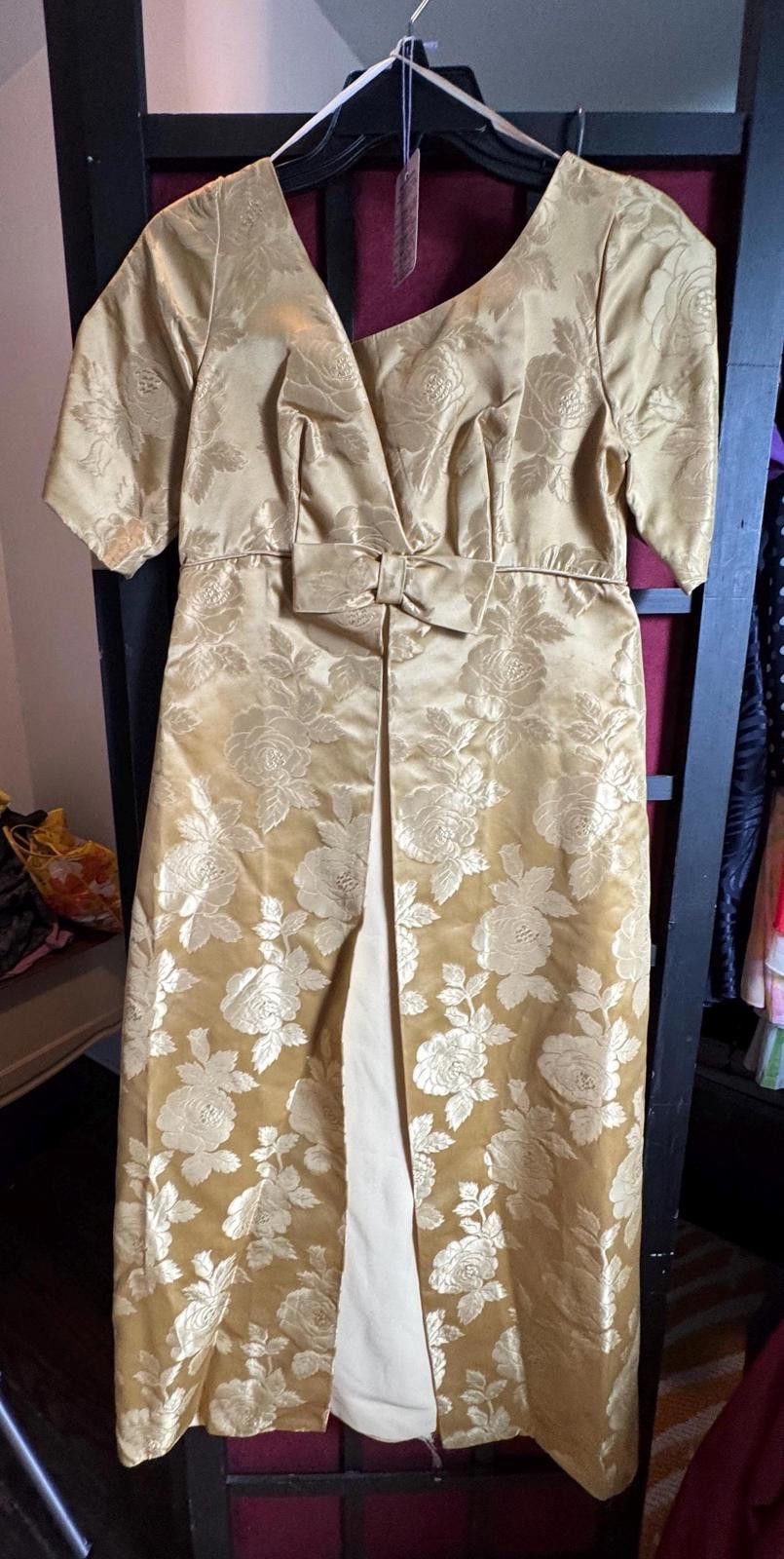 Designer 1960s Gown dress gold brocade true vintage P2P 16” W14” Size S / US 4 / IT 40 - 2 Thumbnail