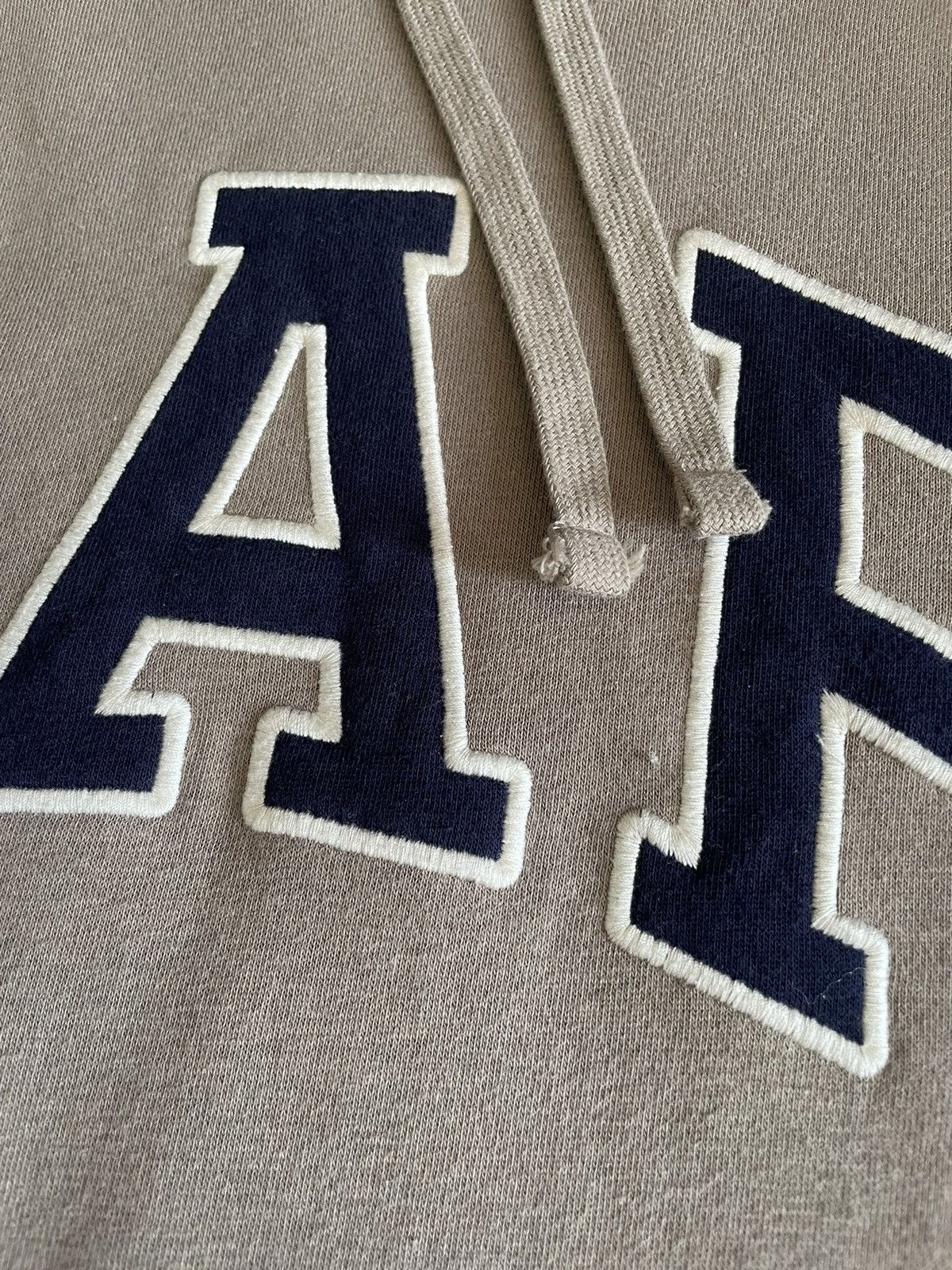 Gap GAP embroidered hoodie Size US L / EU 52-54 / 3 - 2 Thumbnail
