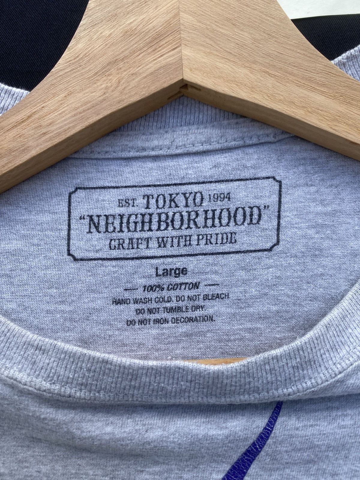 Neighborhood Rare Neighborhood Familia Japanese Brand Grey Tshirt Size US L / EU 52-54 / 3 - 11 Thumbnail