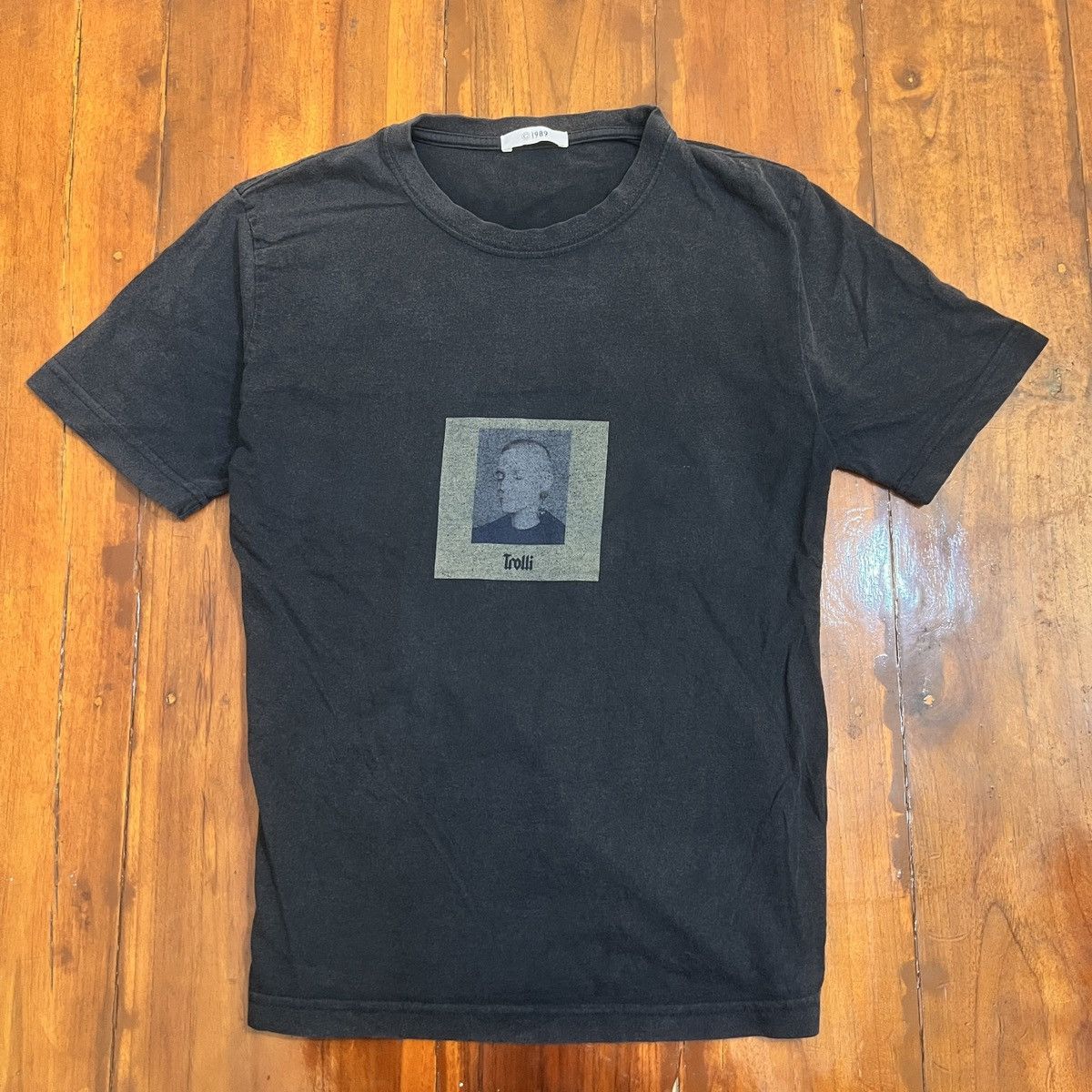 Designer Vintage art photo tee 1989 Size US M / EU 48-50 / 2 - 1 Thumbnail