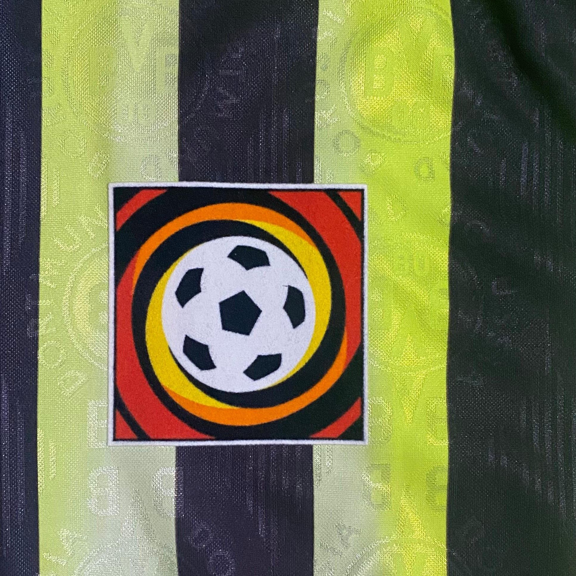 Nike Borussia Dortmund 1996-1997 Home Jersey Andreas Möller Size US L / EU 52-54 / 3 - 6 Thumbnail