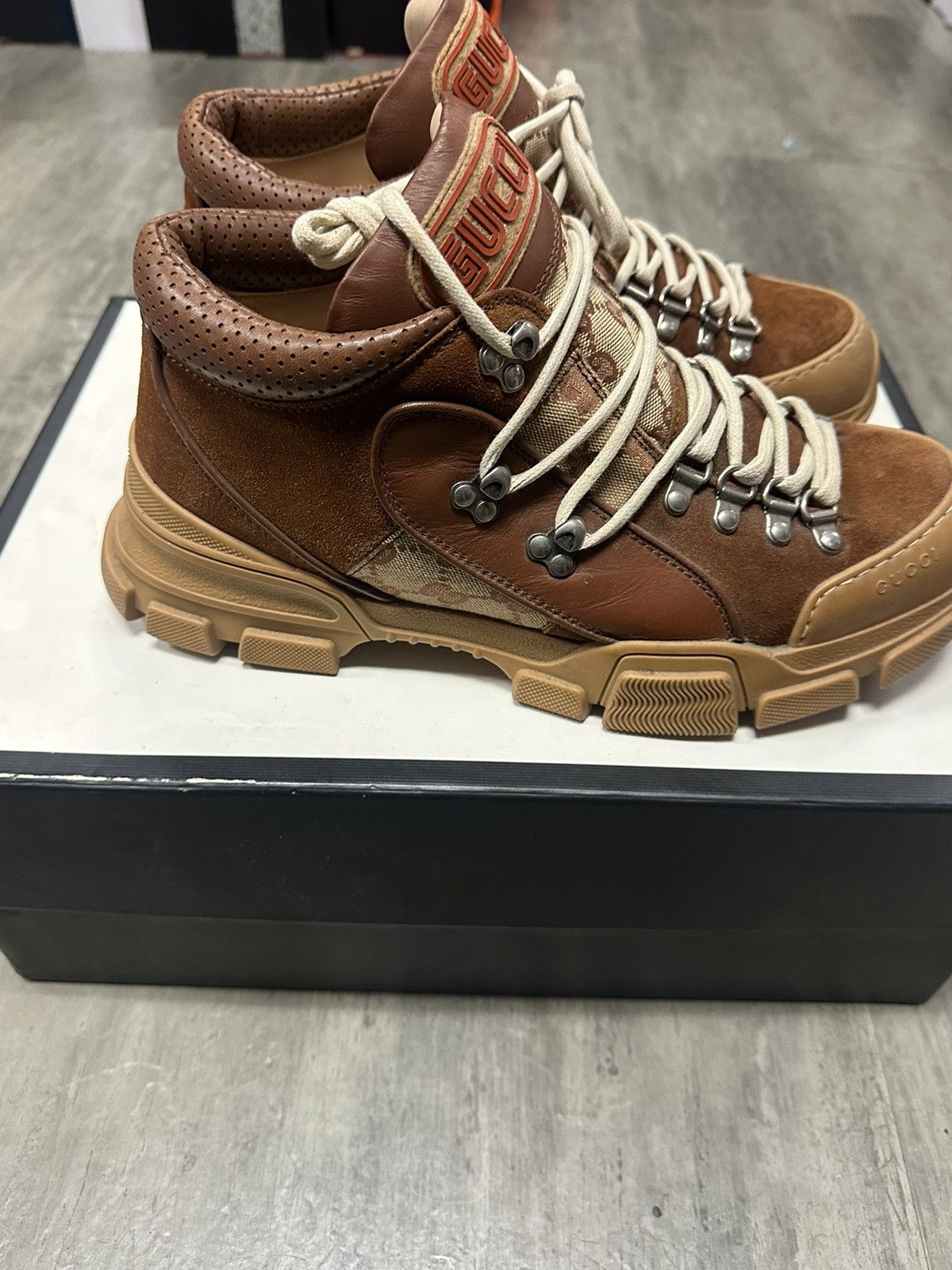 Gucci Gucci flashtrek pre owned men’s size 11 Size US 11 / EU 44 - 2 Thumbnail