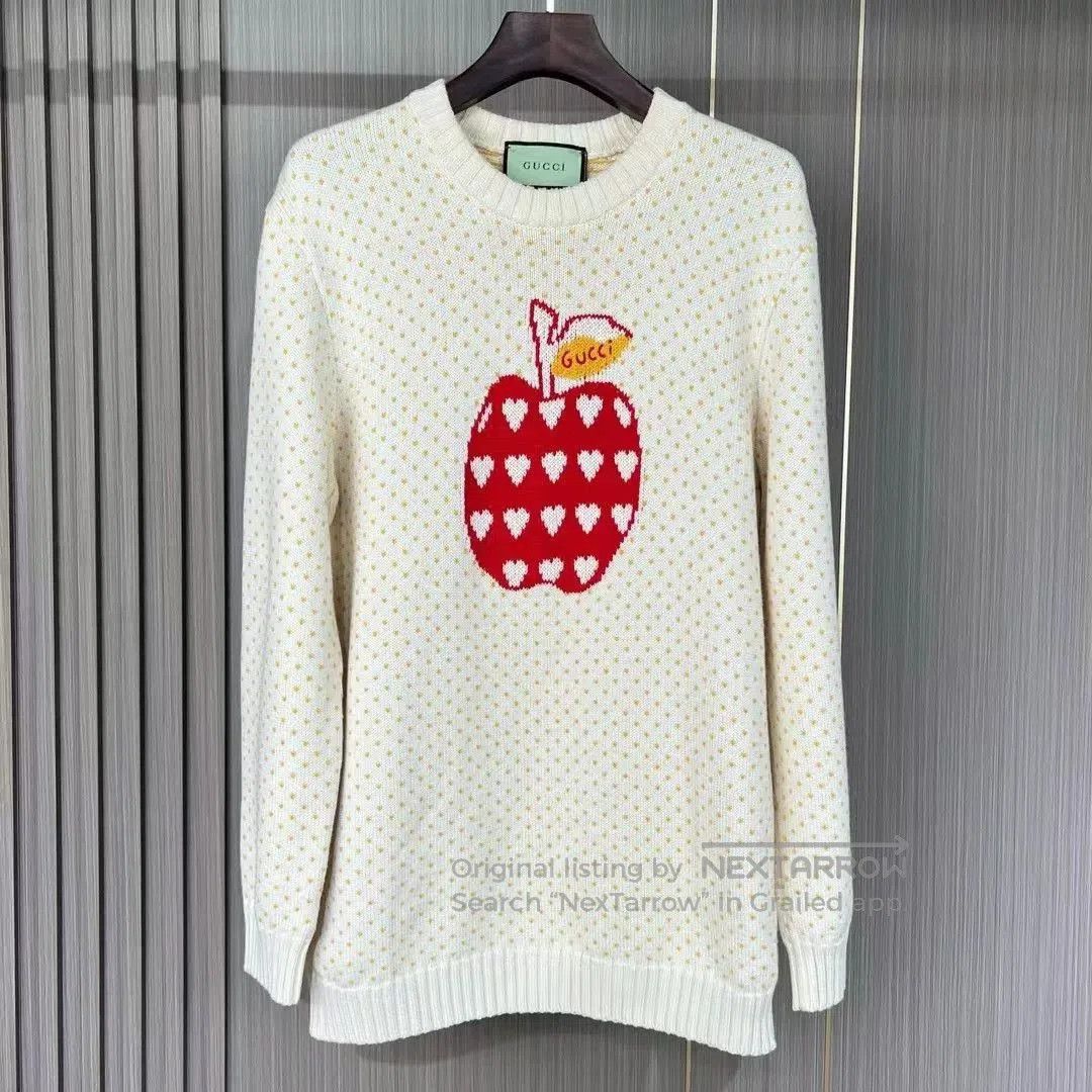 Gucci gucci apple heart letter sweater xl. Size XL / US 12-14 / IT 48-50 - 1 Thumbnail