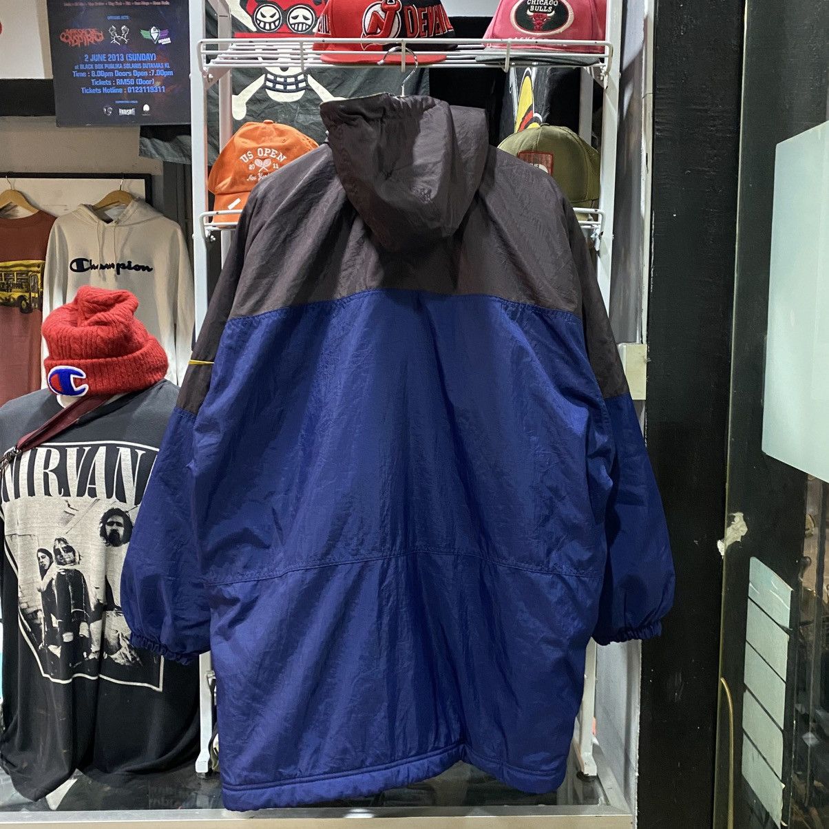 Nike × Vintage Vintage NIKE Hoodie Long Jackets Size US L / EU 52-54 / 3 - 2 Thumbnail