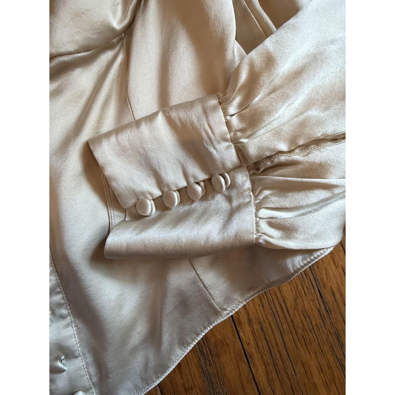 Reformation Reformation Womens Blouse sz 12 Beige Silk Puff Sleeve Size XL / US 12-14 / IT 48-50 - 4 Thumbnail