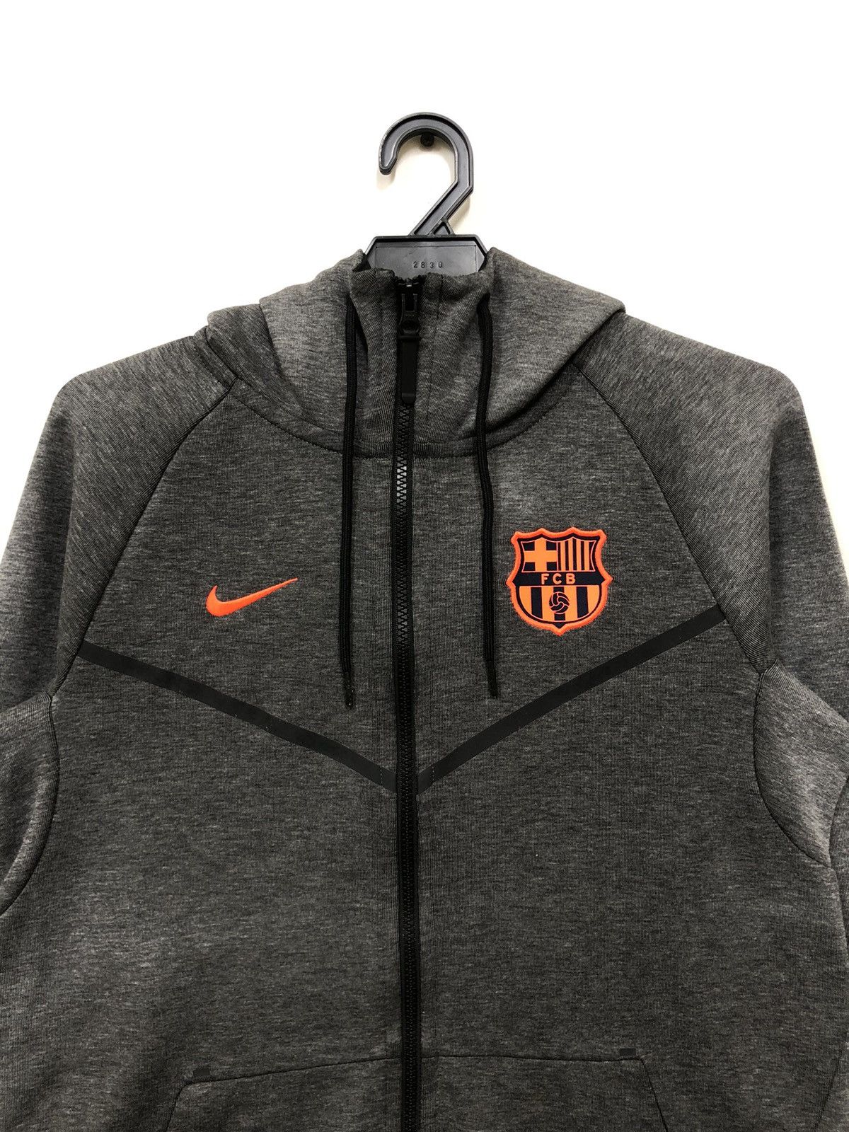 Nike 🍁BARCELONA NIKE🍁 Size US S / EU 44-46 / 1 - 2 Thumbnail