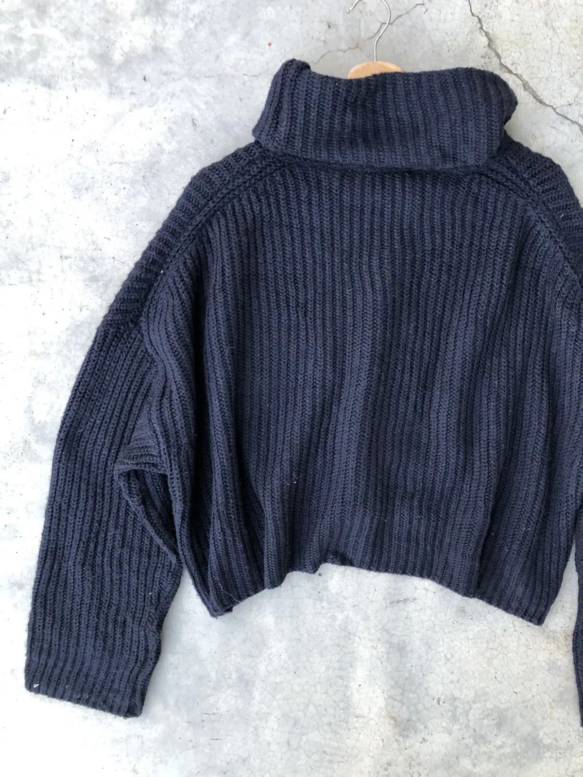 Aran Isles Knitwear × Designer ZARA Turtle Neck Crop Top Baggie Knitted Sweate Size US XXL / EU 58 / 5 - 11 Thumbnail