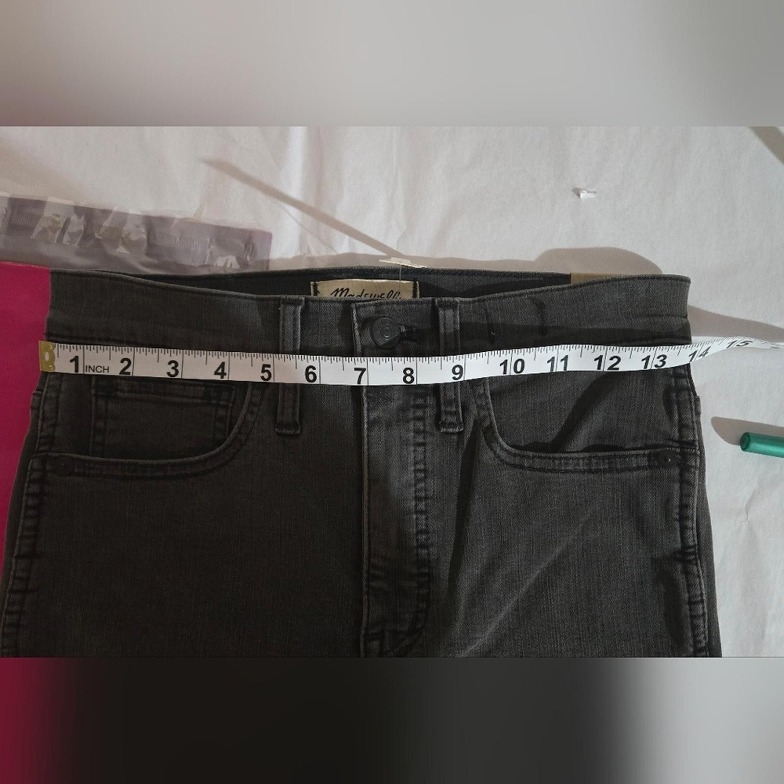 Madewell Madewell Stovepipe Jeans in Banberry Wash: Raw-Hem Edition Size 27" / US 4 / IT 40 - 7 Thumbnail