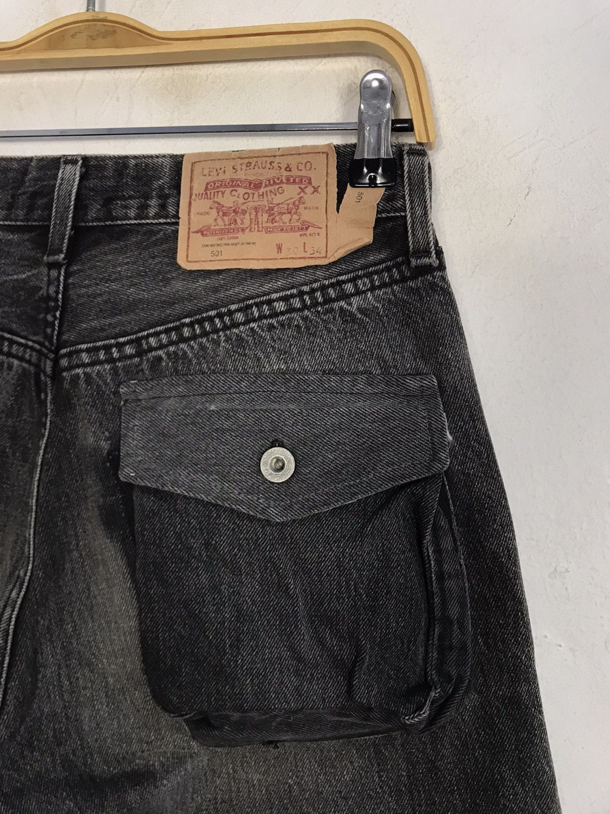 Levi's Vintage Clothing Vintage 501 France Black Denim Jean Zipper Flaps Pocket E179 Size US 29 - 8 Thumbnail
