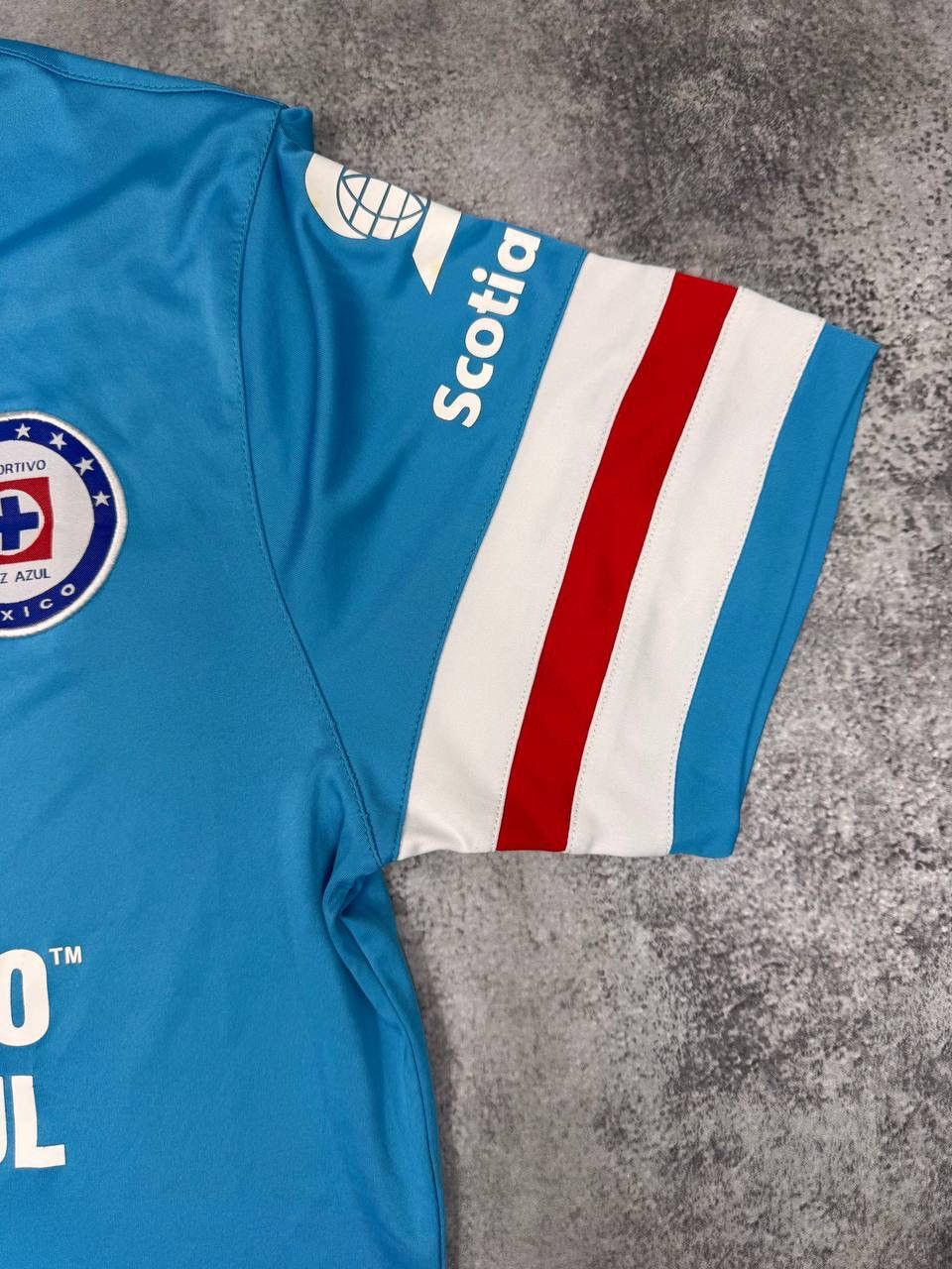 Other Cruz Azul Under Armour Men Football Jersey Home Blue Size US L / EU 52-54 / 3 - 5 Thumbnail