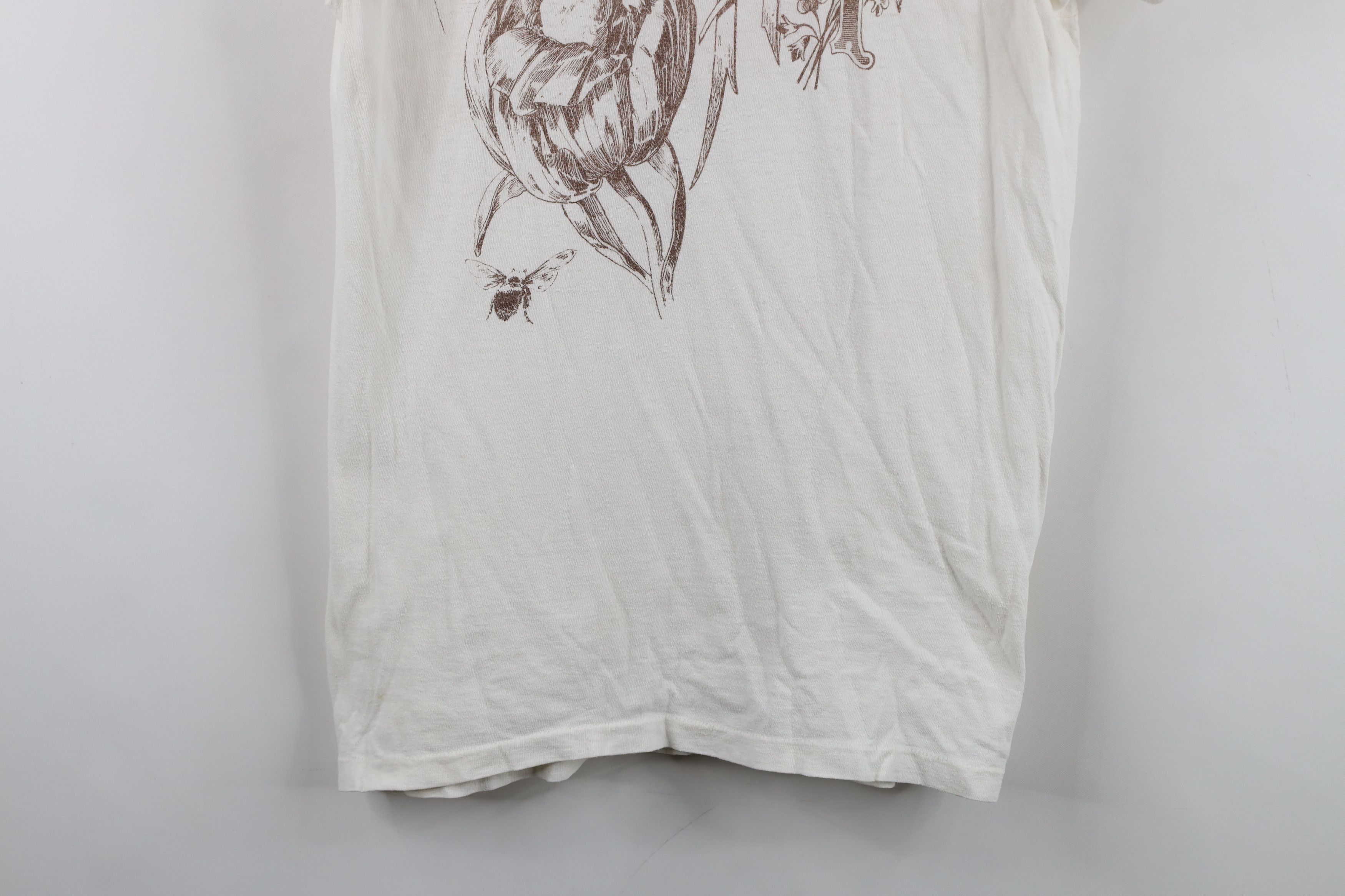 Vintage Vintage 70s Streetwear Flower Bee Goddess T-Shirt White USA Size M / US 6-8 / IT 42-44 - 3 Thumbnail
