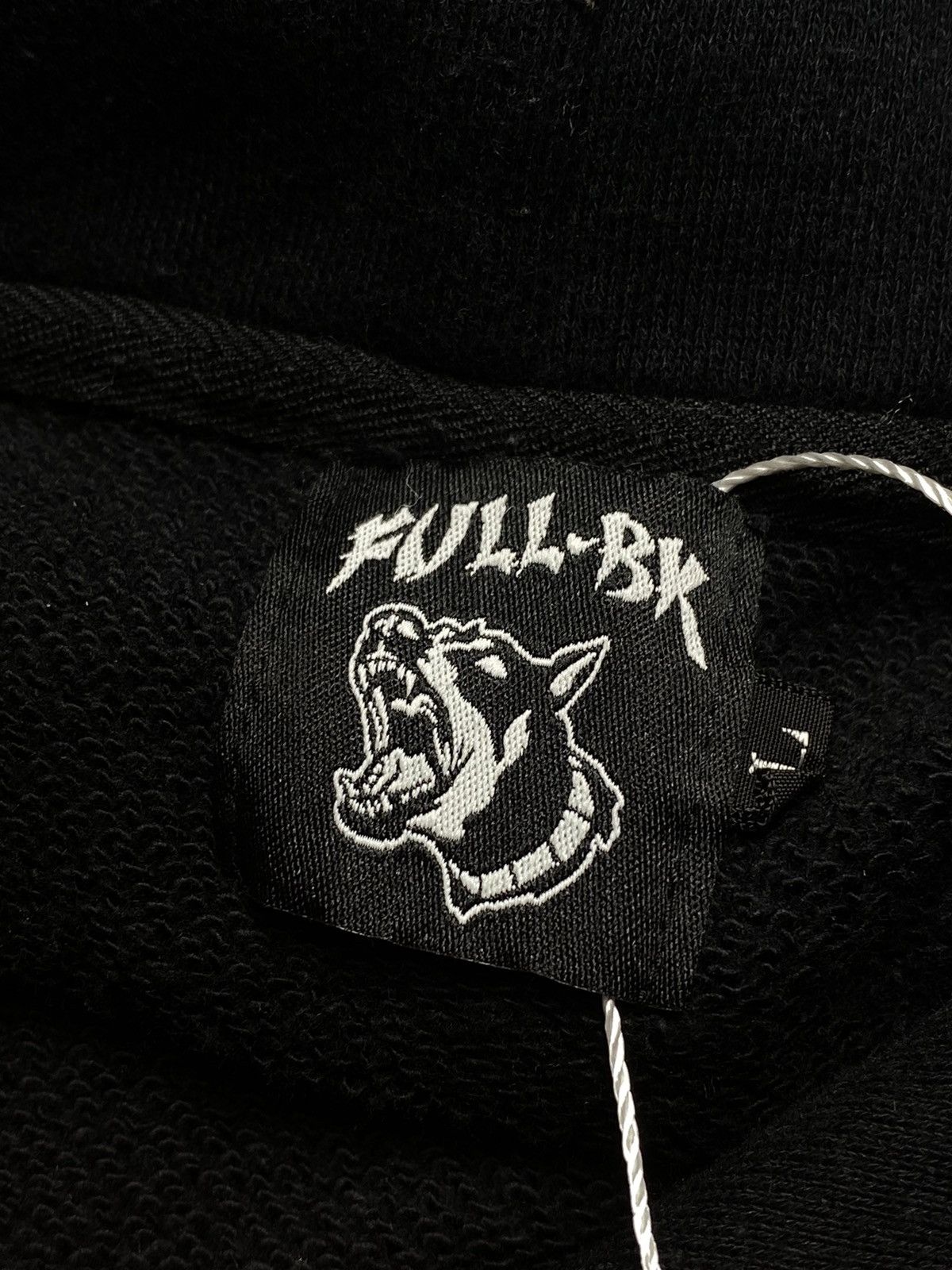 Japanese Brand 2000s FULL BK - Crop Oversized Hoodie Size US L / EU 52-54 / 3 - 3 Thumbnail