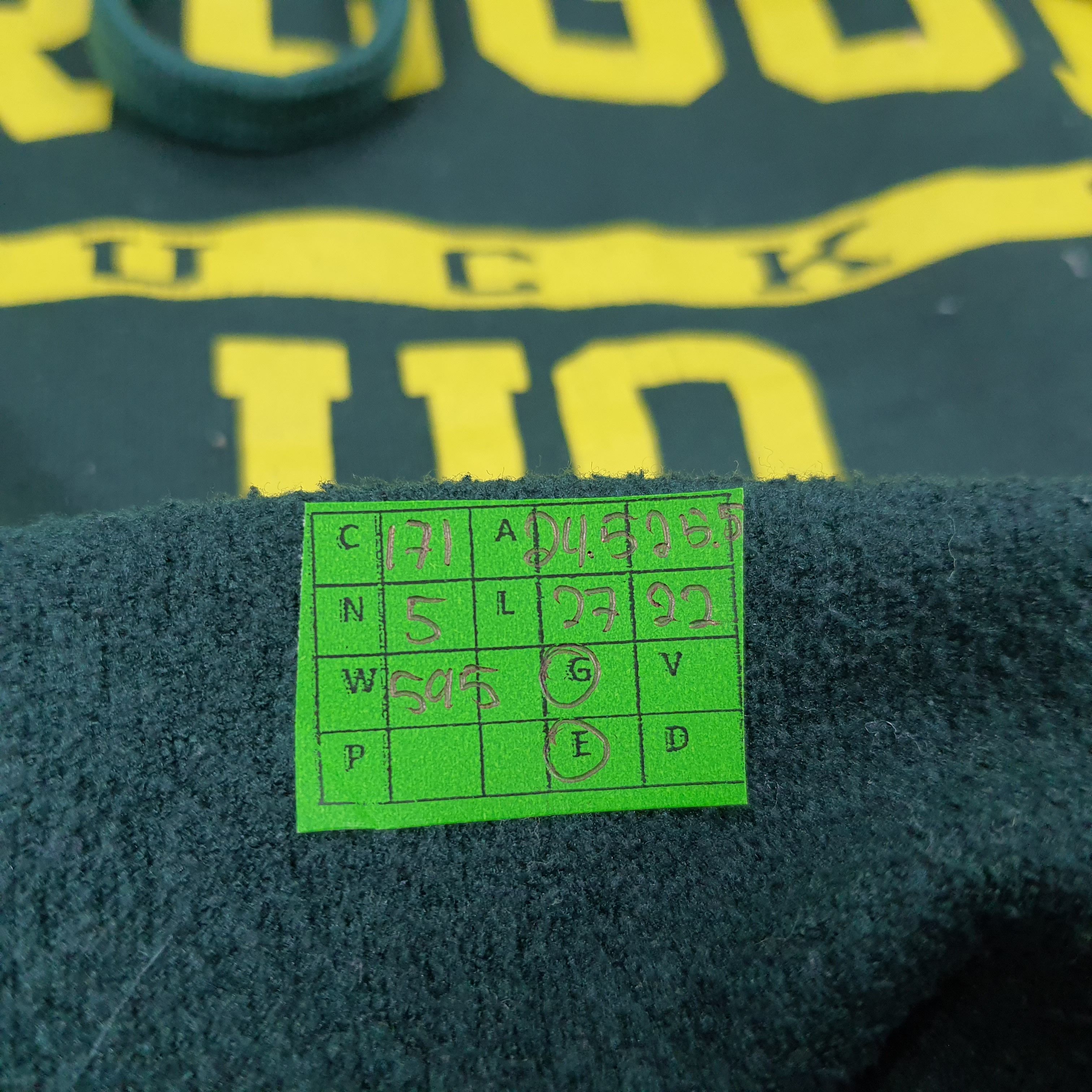 NFL Vintage Oregon Duck American College Football Team Hoodies Size US L / EU 52-54 / 3 - 7 Thumbnail