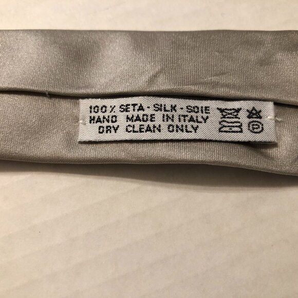Brioni BRIONI MEN'S NEW 100%SILK TIE WIDTH: 3 3/4" LENGTH: 61" Size ONE SIZE - 8 Thumbnail