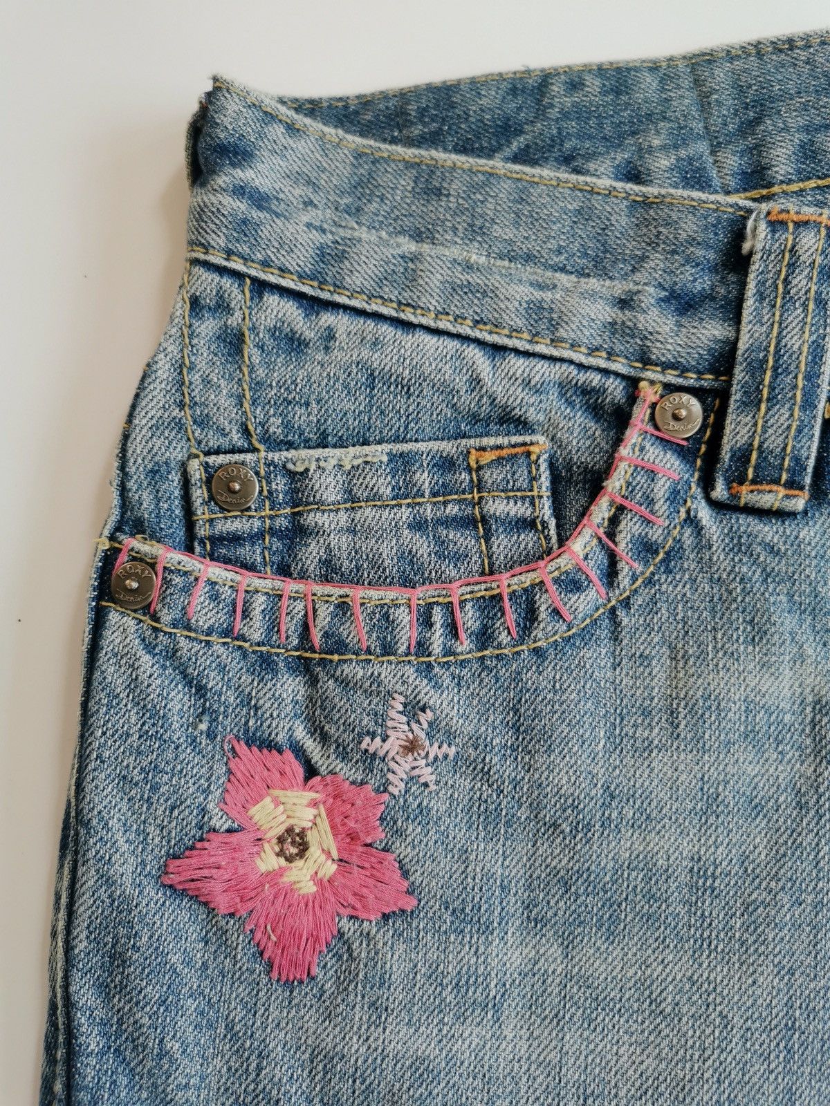 Vintage Roxy Cloudbreak Bootcut Embroidery Flowers Jeans Size 30" / US 8 / IT 44 - 8 Thumbnail
