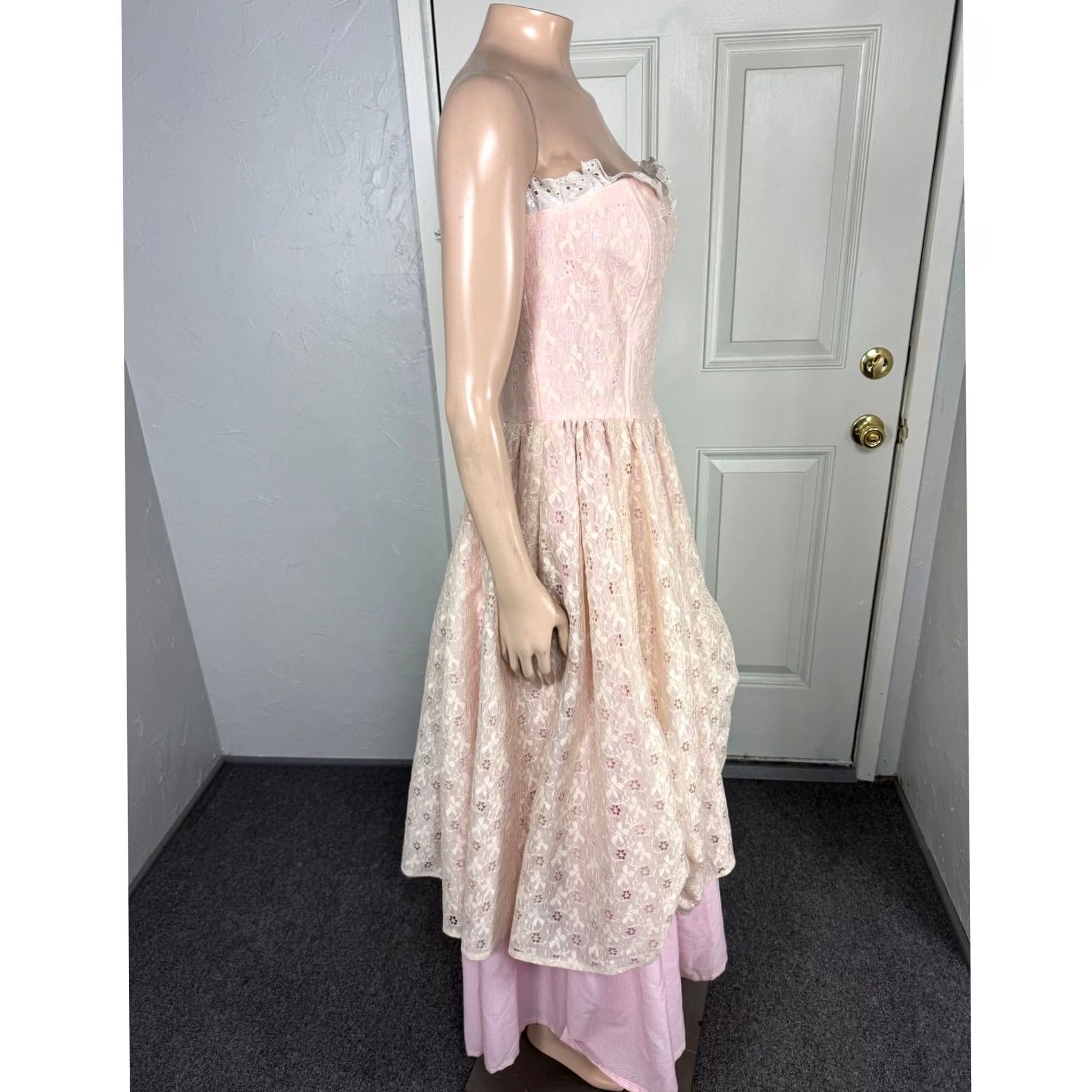Vintage Vintage 70s Handmade Womens Dress Prairie Floral Lace Formal Party Strapless C1 Size XS / US 0-2 / IT 36-38 - 6 Thumbnail