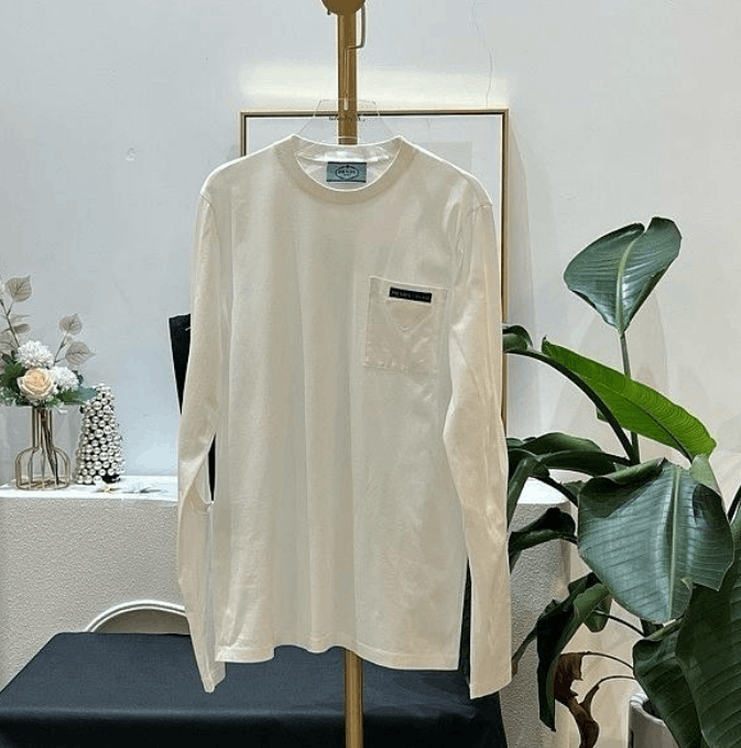 Prada Prada Long Sleeve T-shirt Size US XS / EU 42 / 0 - 3 Thumbnail