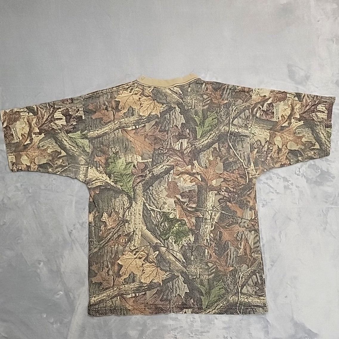 Vintage VINTAGE Sasquatch Shirt Mens XL Brown Advantage Timber Camo Pocket Tee Hunting Size US XL / EU 56 / 4 - 6 Thumbnail