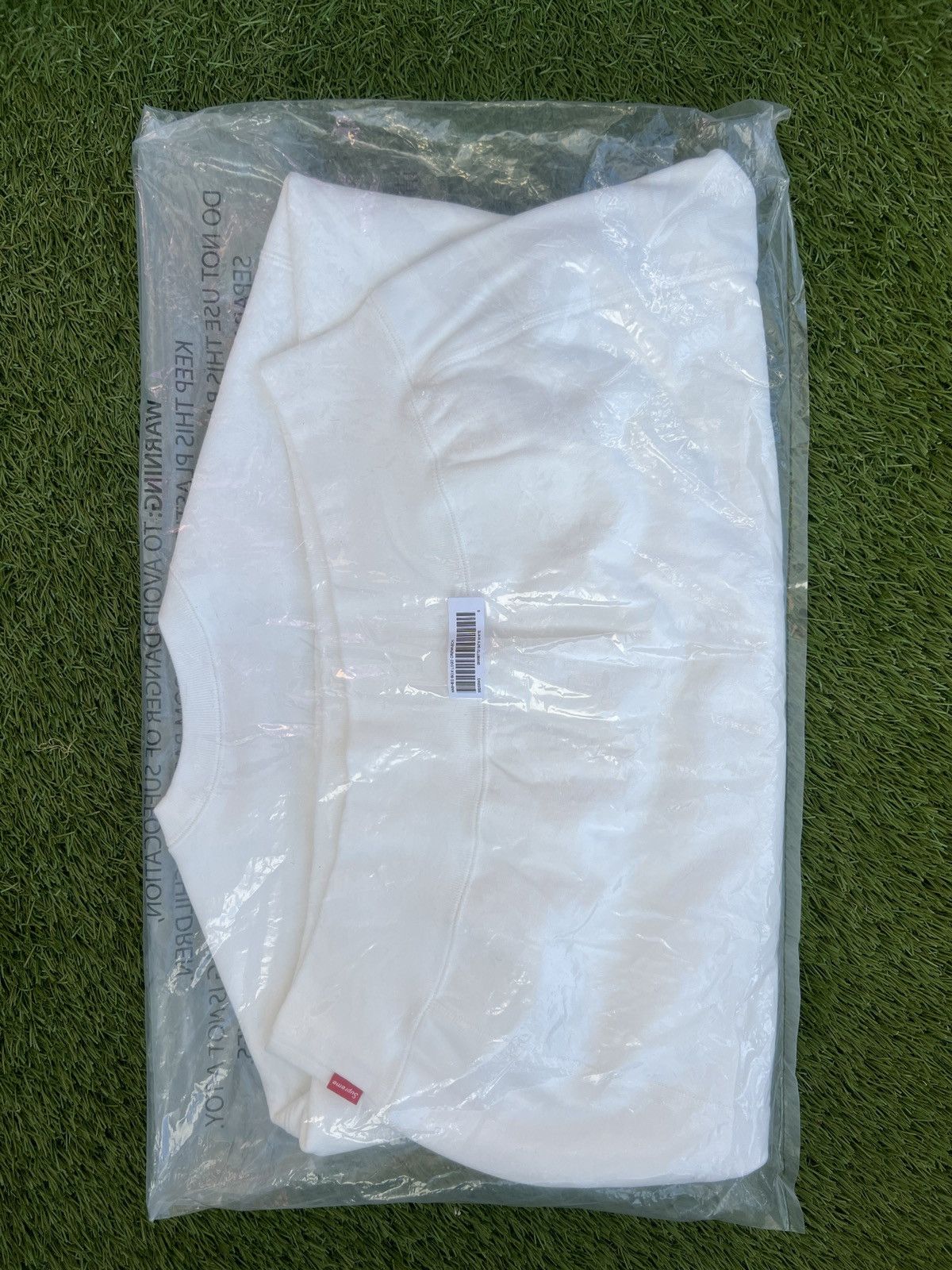 Supreme Supreme Washed Box Logo Crewneck White Size US S / EU 44-46 / 1 - 3 Thumbnail