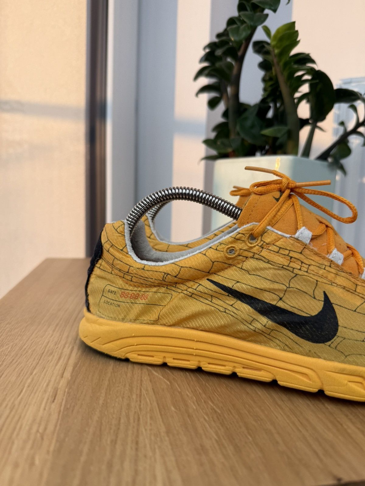 Nike 2007 Nike Mayfly Bowerman 100km Marathon Running Shoe Size US 8 / EU 41 - 3 Thumbnail