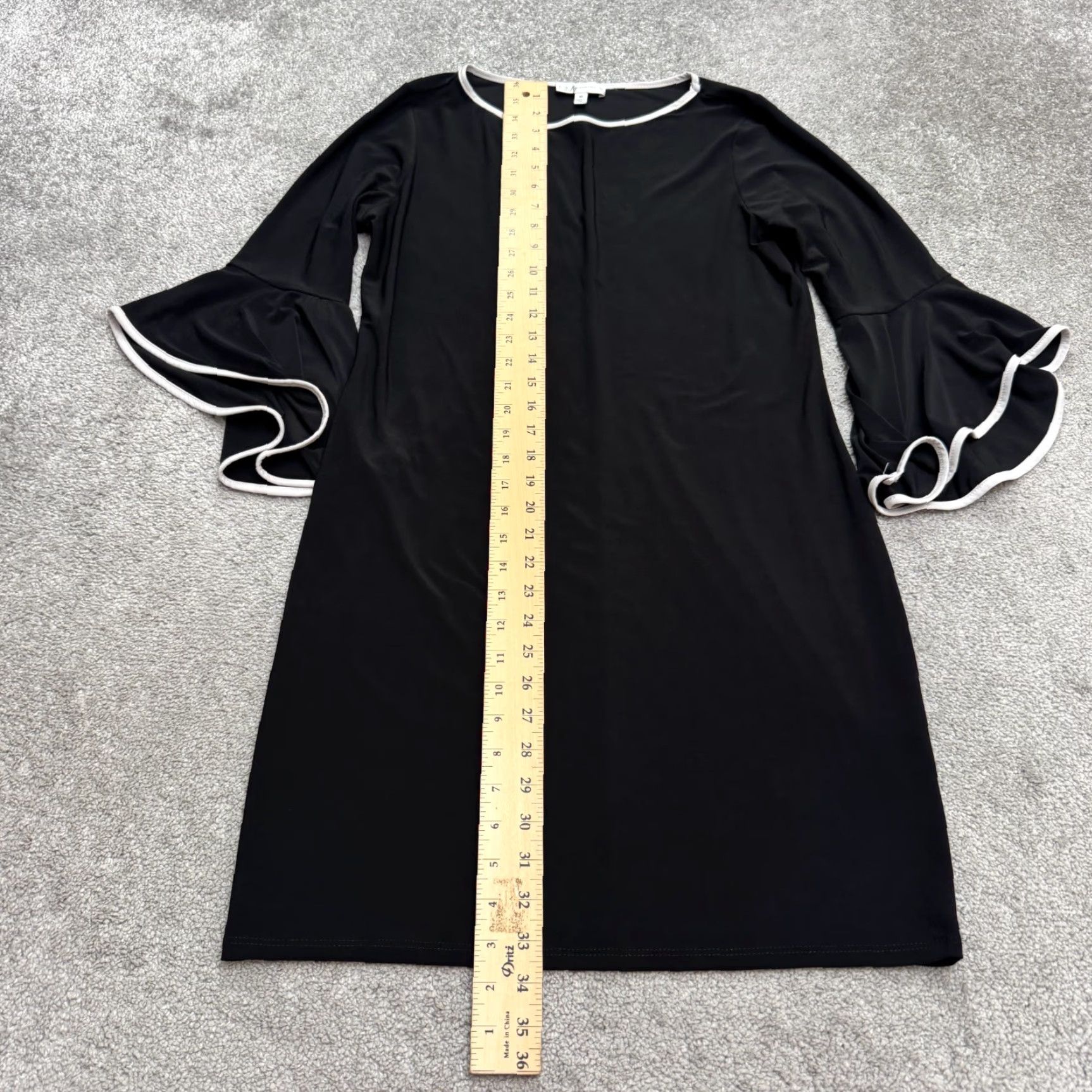 Neiman Marcus VINTAGE Neiman Marcus Bell Sleeve Shift Dress Womens 10 Black White Trim Knee Length USA Size L / US 10 / IT 46 - 7 Thumbnail