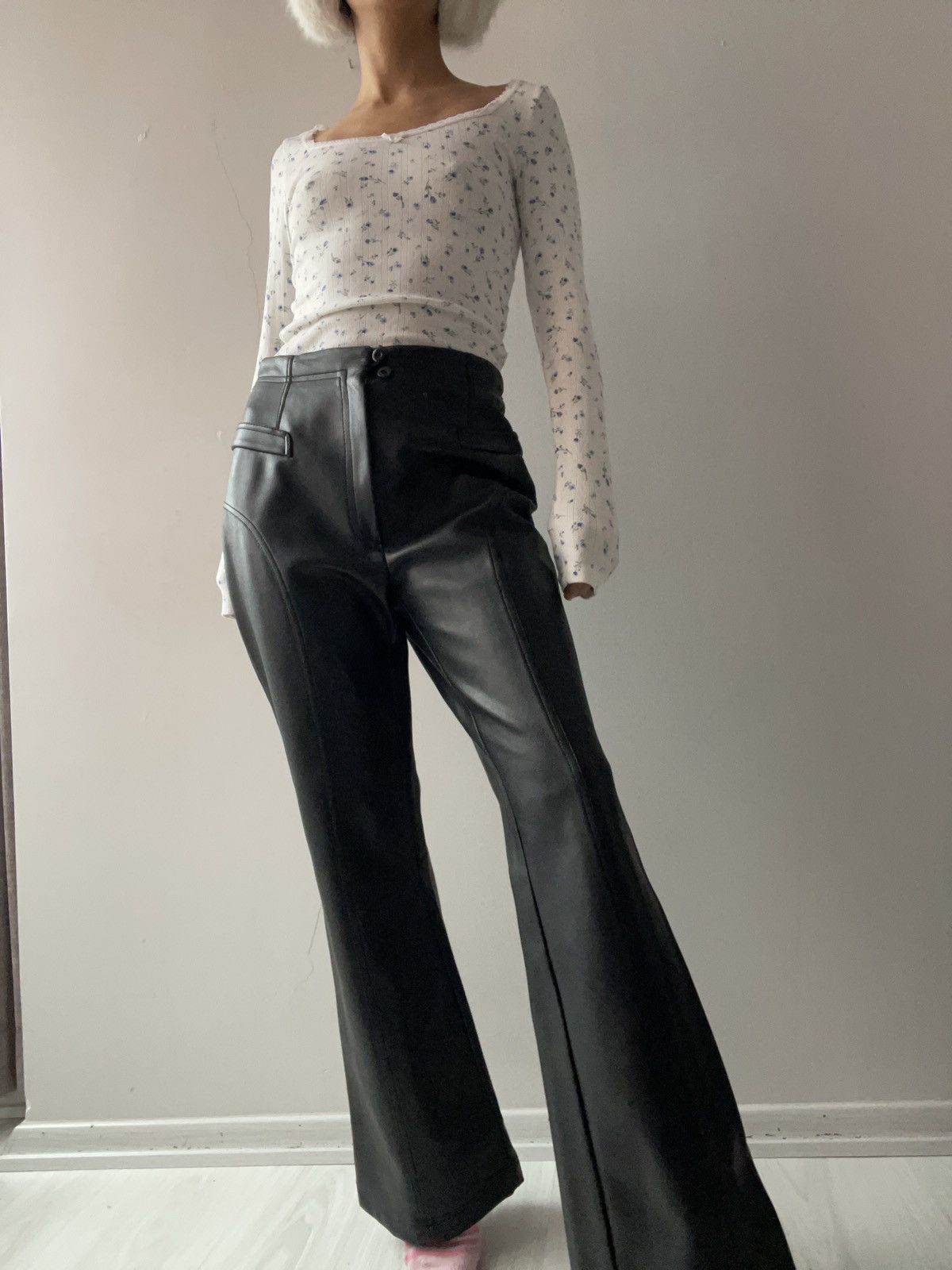 Vintage Vintage leather trousers Size 26" / US 2 / IT 38 - 2 Thumbnail