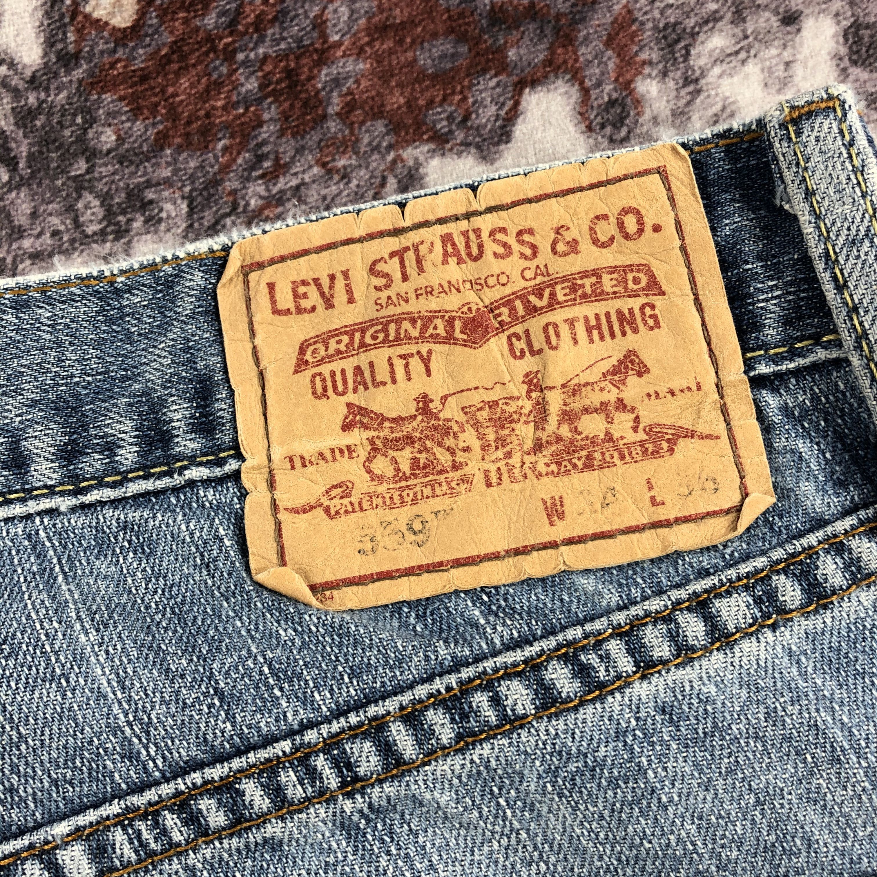 Levi's × Vintage Vintage Blue Wash Levis 559 Jeans-JM2491 Size US 35 - 10 Thumbnail
