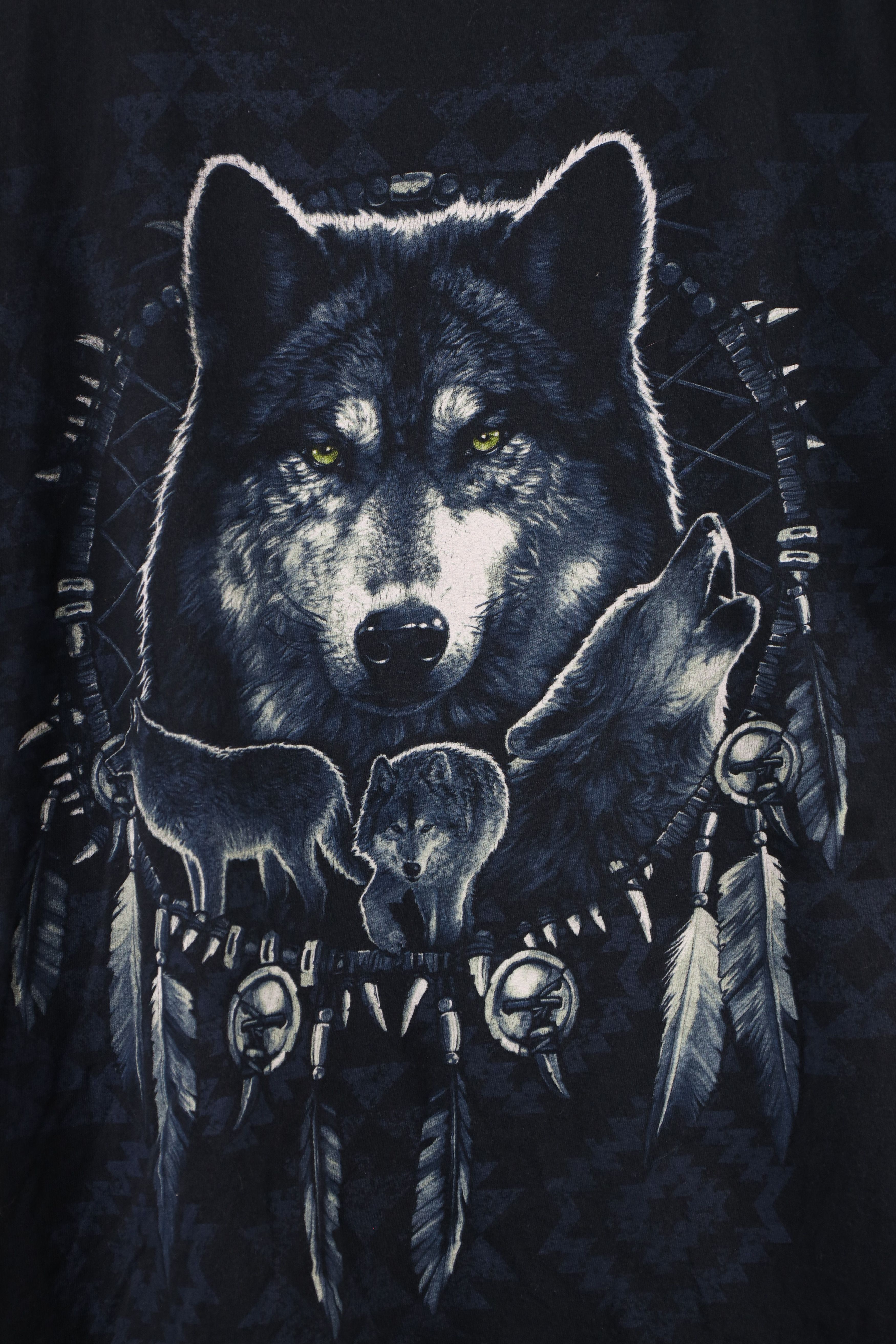 Vintage Vintage 90s Y2K Streetwear Wolf Feather MMA T-Shirt Black Size US XL / EU 56 / 4 - 4 Thumbnail