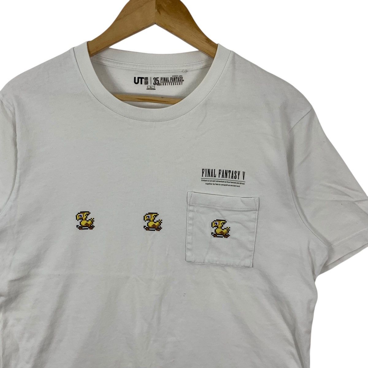 Uniqlo UNIQLO x FINAL FANTASY V 35th Anniversary Video Game Tee Size L / US 10 / IT 46 - 5 Thumbnail