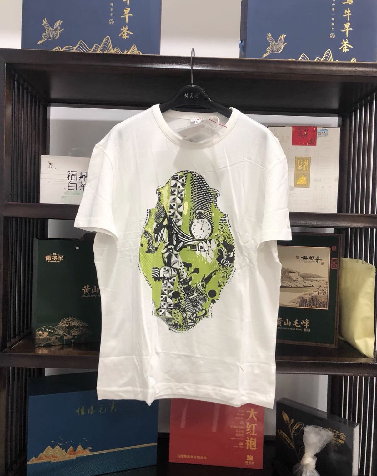 Versace Versace VJC Collection J2 Size US L / EU 52-54 / 3 - 1 Thumbnail