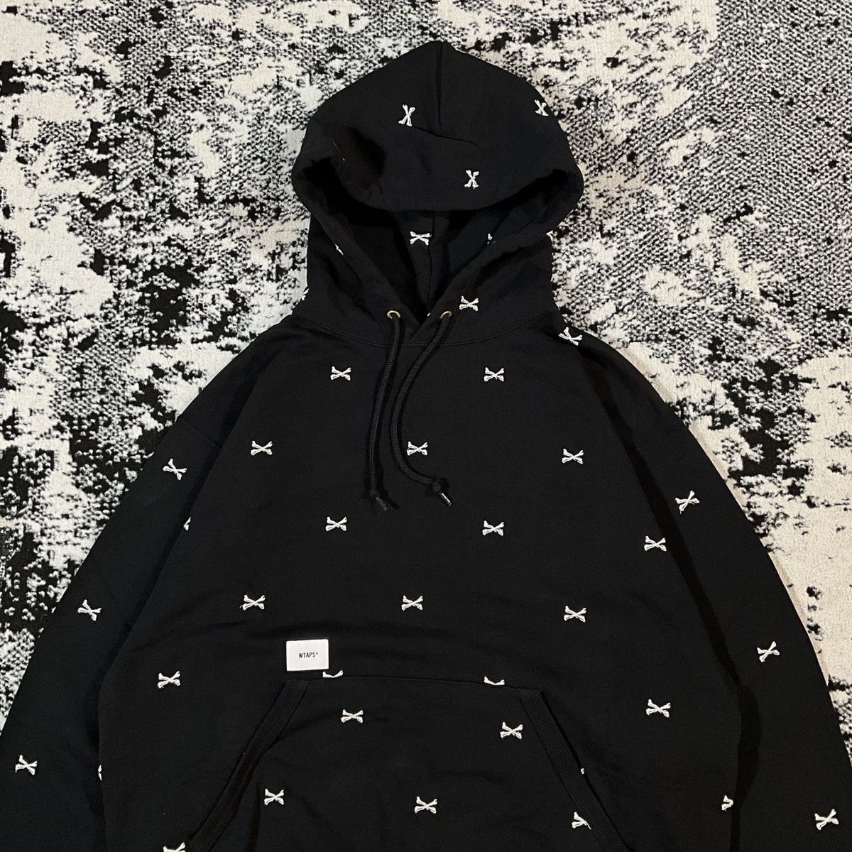Wtaps WTAPS ACNE BONES HOODIE Size US L / EU 52-54 / 3 - 2 Thumbnail