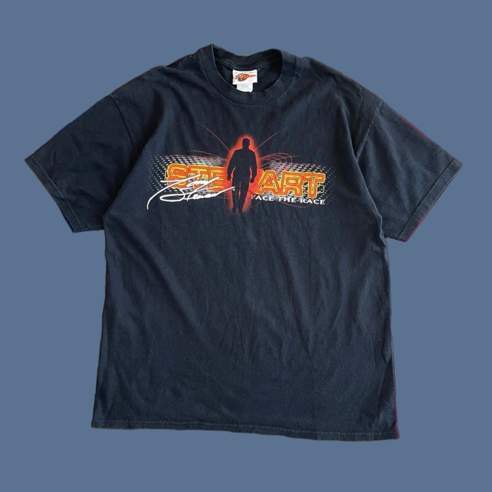 Vintage VINTAGE Tony Stewart NASCAR T-Shirt Size XL Double-Sided Crew Neck Black 2003 90s Y2K Sports Men Hats? Size US XL / EU 56 / 4 - 1 Thumbnail