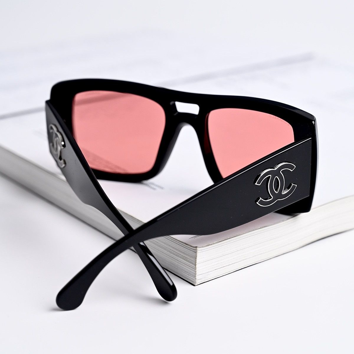Chanel CHANEL 0CH5539 1231D7 SUNGLASSES Size ONE SIZE - 10 Thumbnail