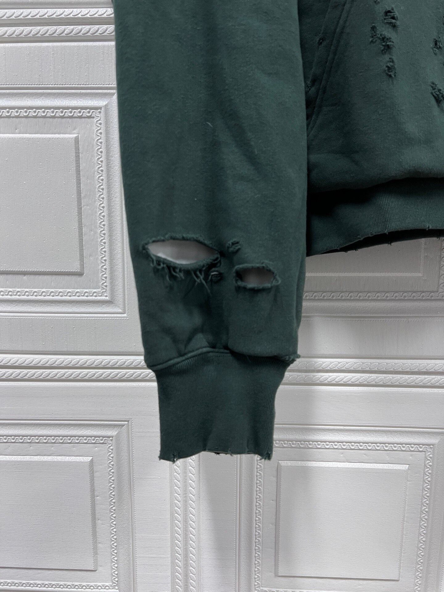Balenciaga distressed balenciaga logo hoodie in dark green Size US L / EU 52-54 / 3 - 5 Thumbnail