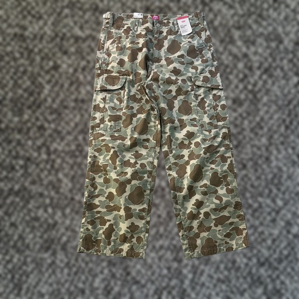 Levi's Levi's Cargo Pants Baggy Mens 34x30 Camo Brown Cotton Relaxed XX Cargo Baggy NWT Denim? Size US 34 / EU 50 - 1 Thumbnail