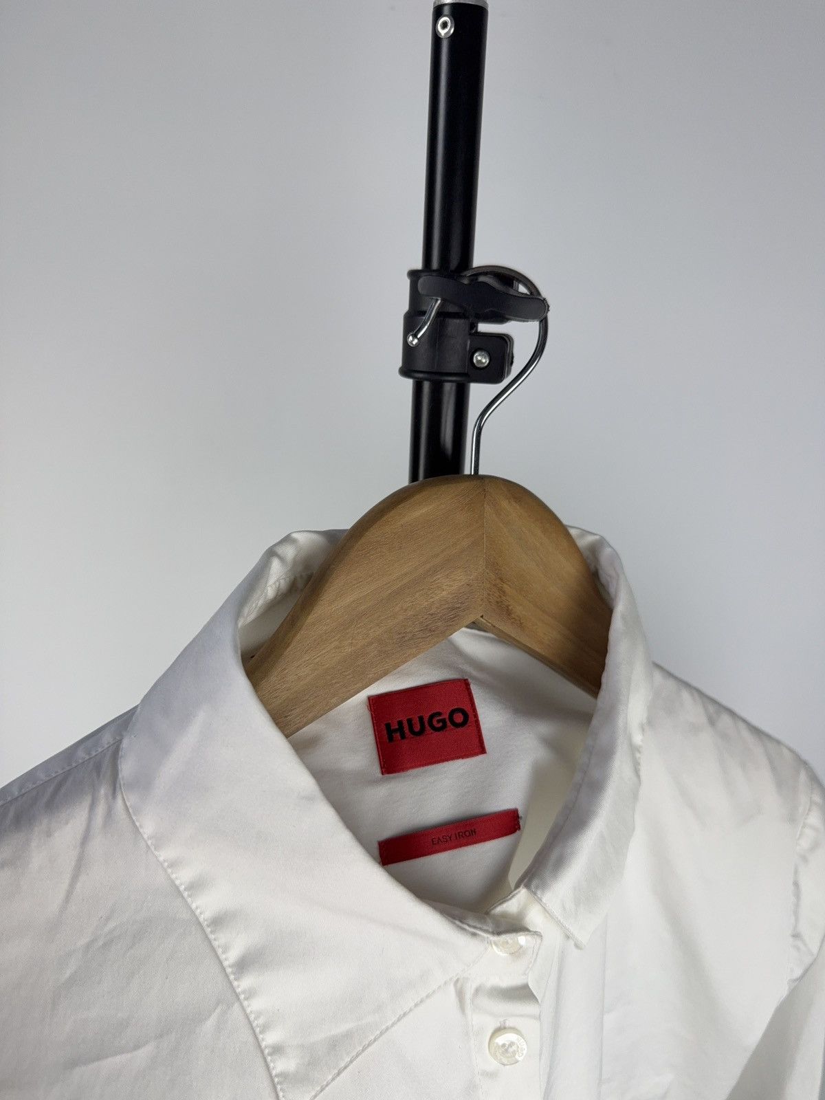 Hugo Boss Designer Luxury HUGO Boss Easy White Shirt Long Sleeve M Size M / US 6-8 / IT 42-44 - 5 Thumbnail