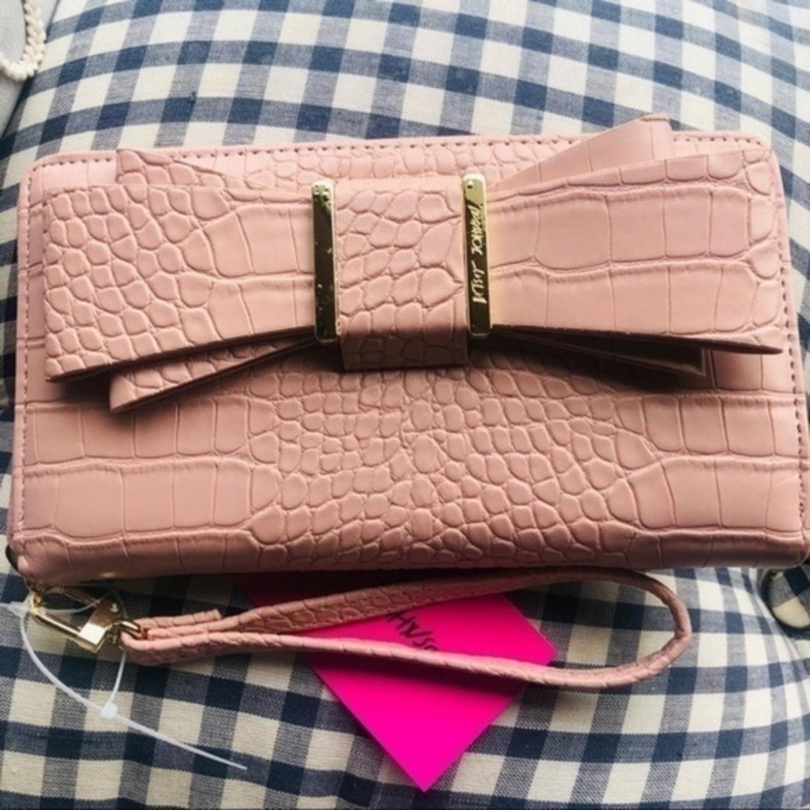 Designer Betsey Johnson Croc Embossed Bow Wallet NWT Size ONE SIZE - 1 Thumbnail