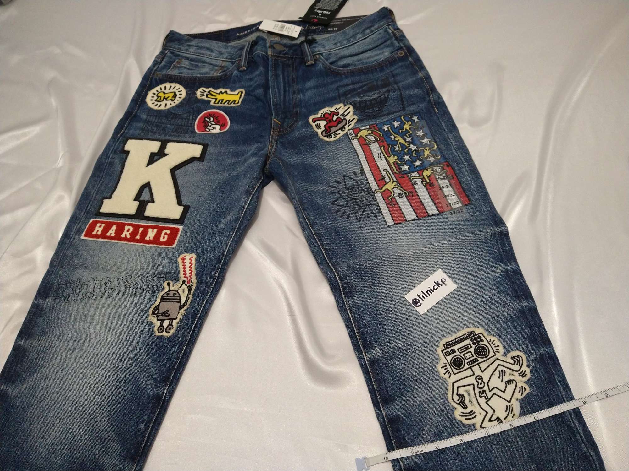 American Eagle Outfitters × Art × Keith Haring KEITH HARING  