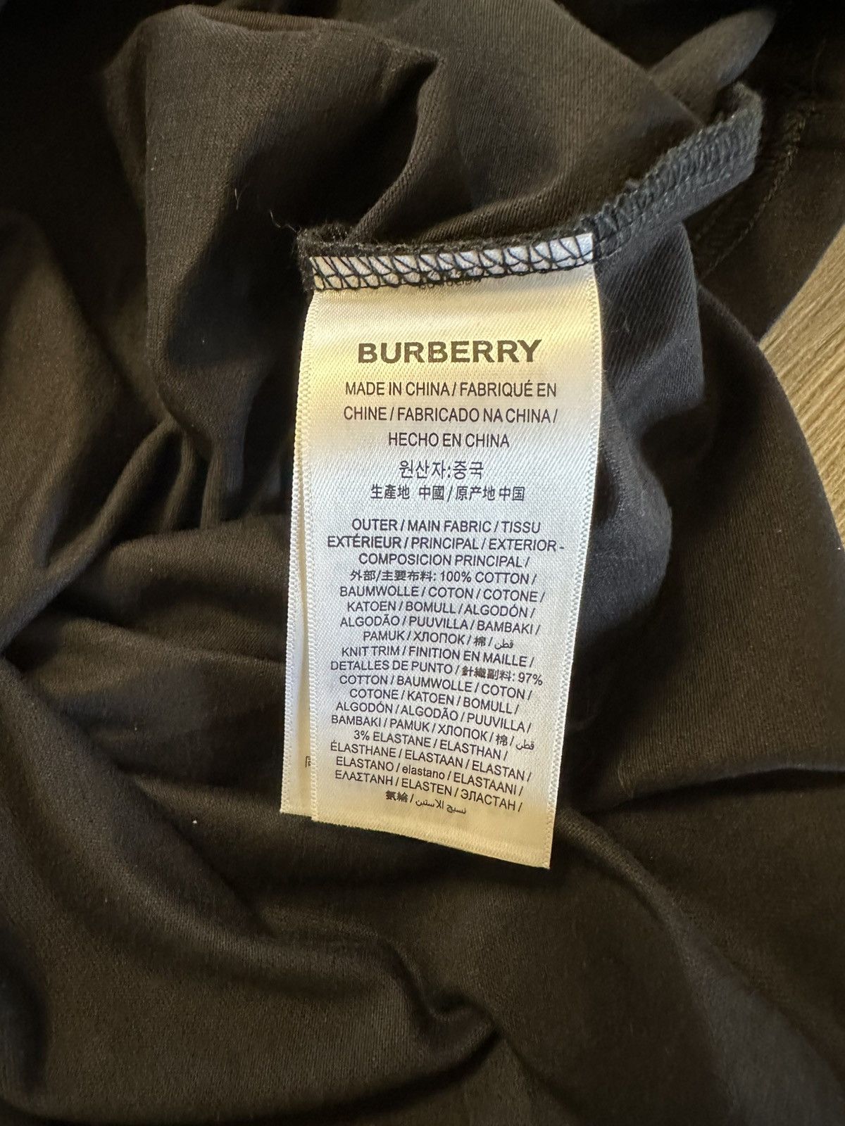 Burberry Burberry Horseferry Graphic Cotton T-Shirt Black XL Size US XL / EU 56 / 4 - 4 Thumbnail