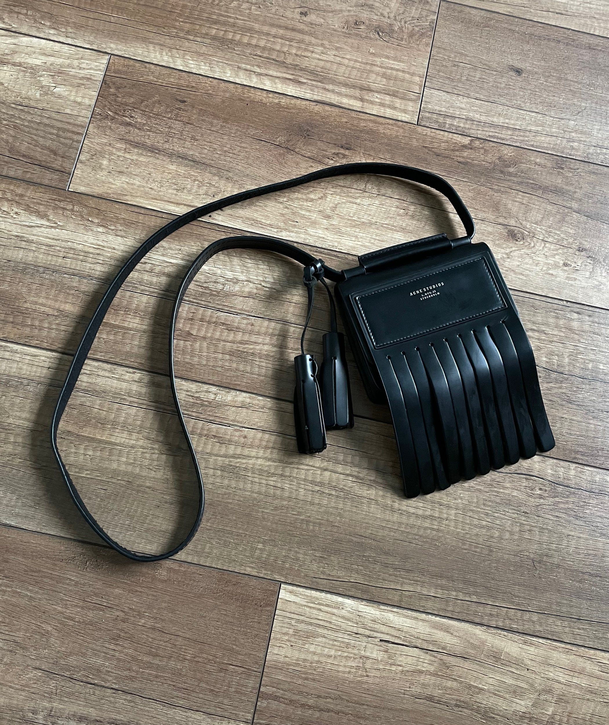 Acne Studios Acne Studios Laurie Leather Fringe Crossbody Mini Bag Size ONE SIZE - 1 Thumbnail
