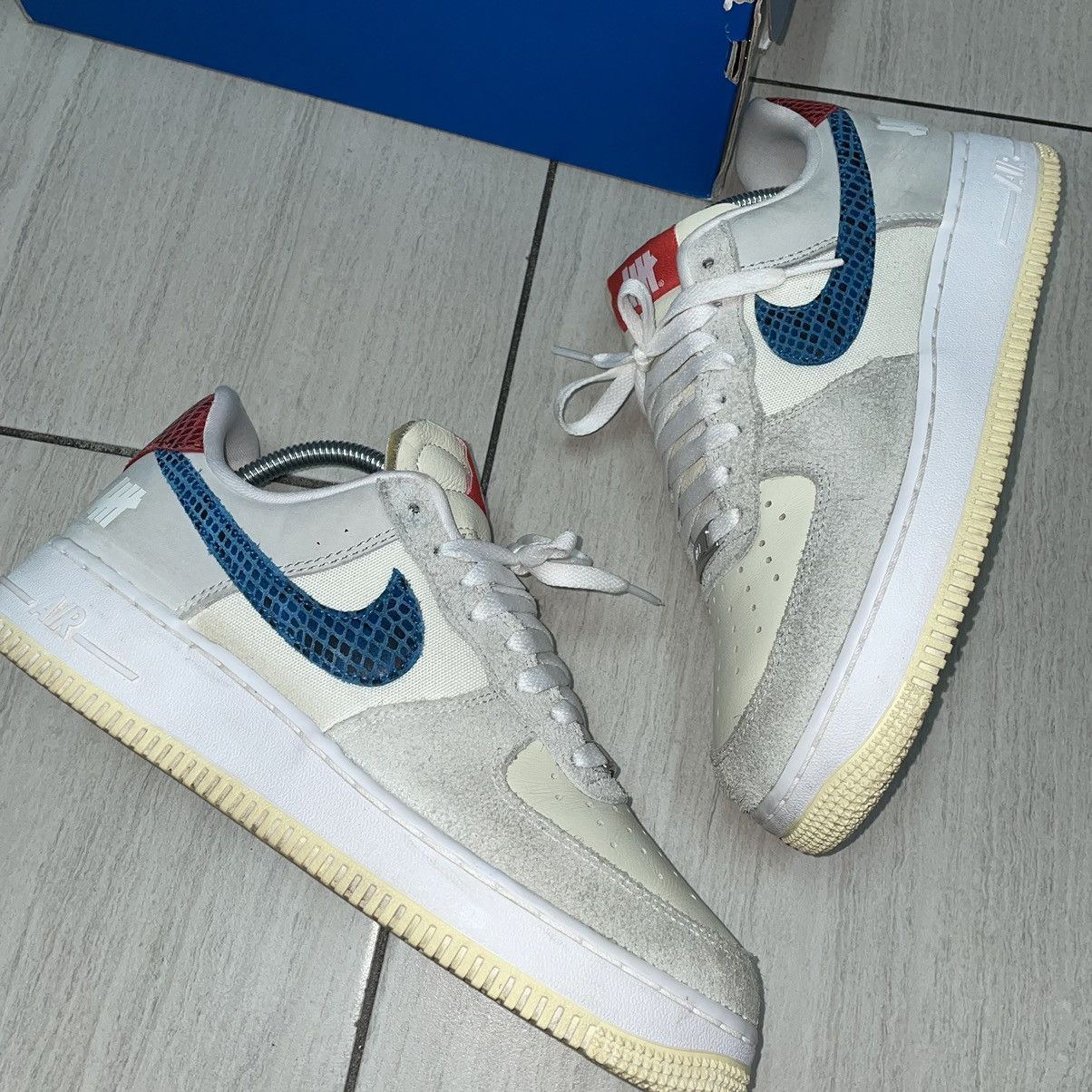 Nike × Undefeated Nike Undefeated Air Force 1 Pistachio Size US 8 / EU 41 - 4 Thumbnail