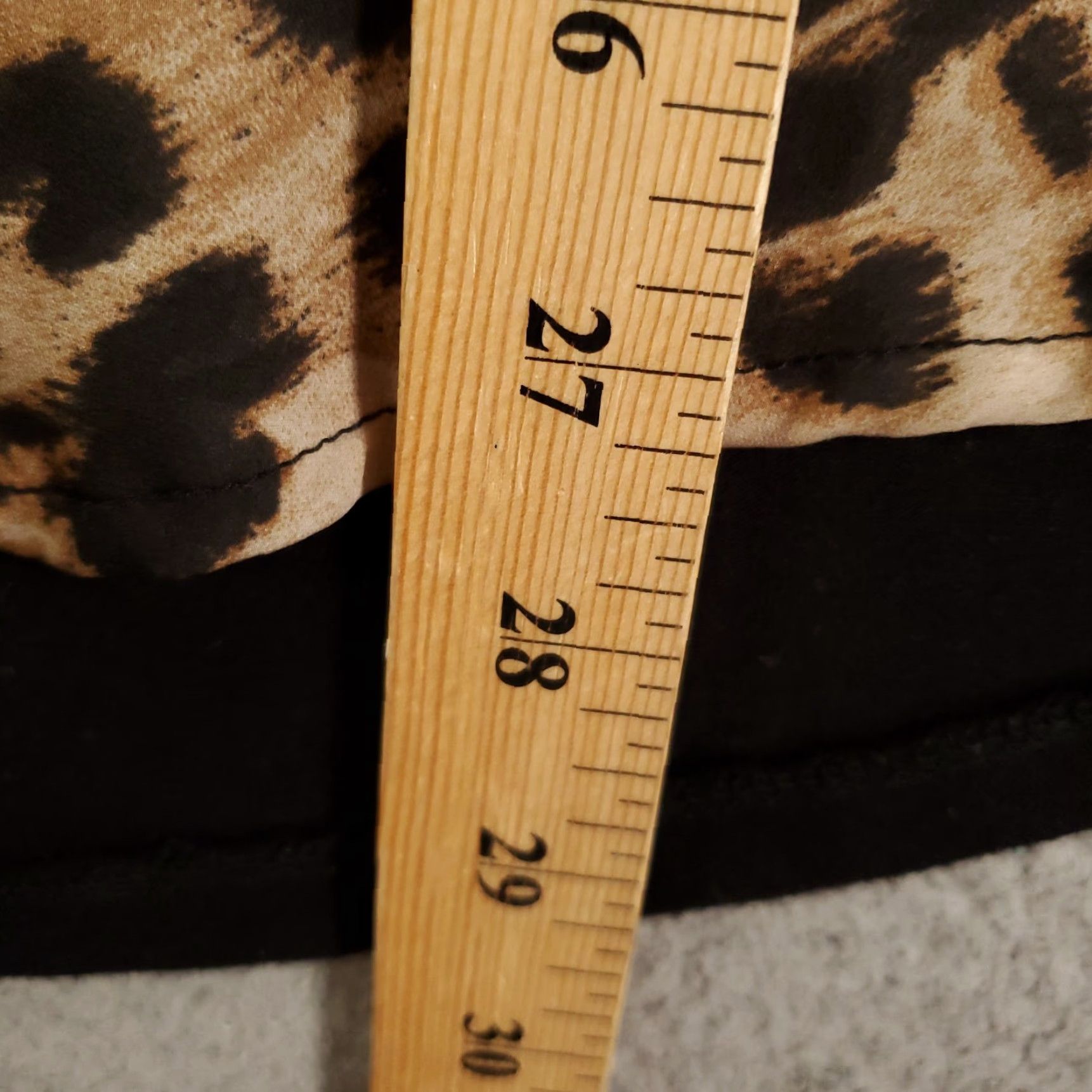 Torrid Torrid Women's Top 2X Black Tan Leopard Print Long Sleeve Tunic Stretchy Casual Blouse Knit Polyester Rayon Spandex Tunic Size XXL / US 16-18 / IT 52-54 - 3 Thumbnail
