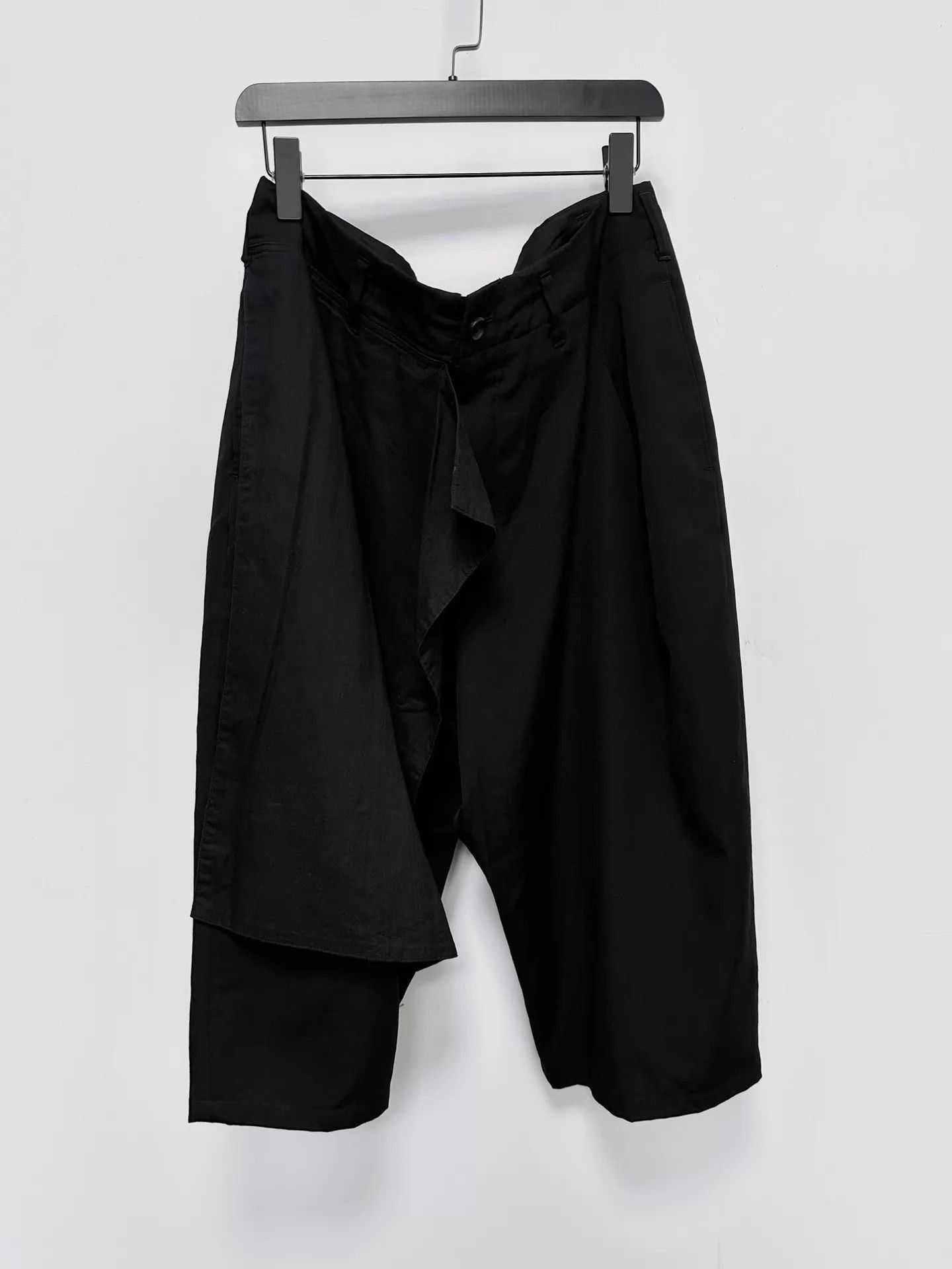 Yohji Yamamoto Black Asymmetric Casual Pants Size US 34 / EU 50 - 1 Thumbnail