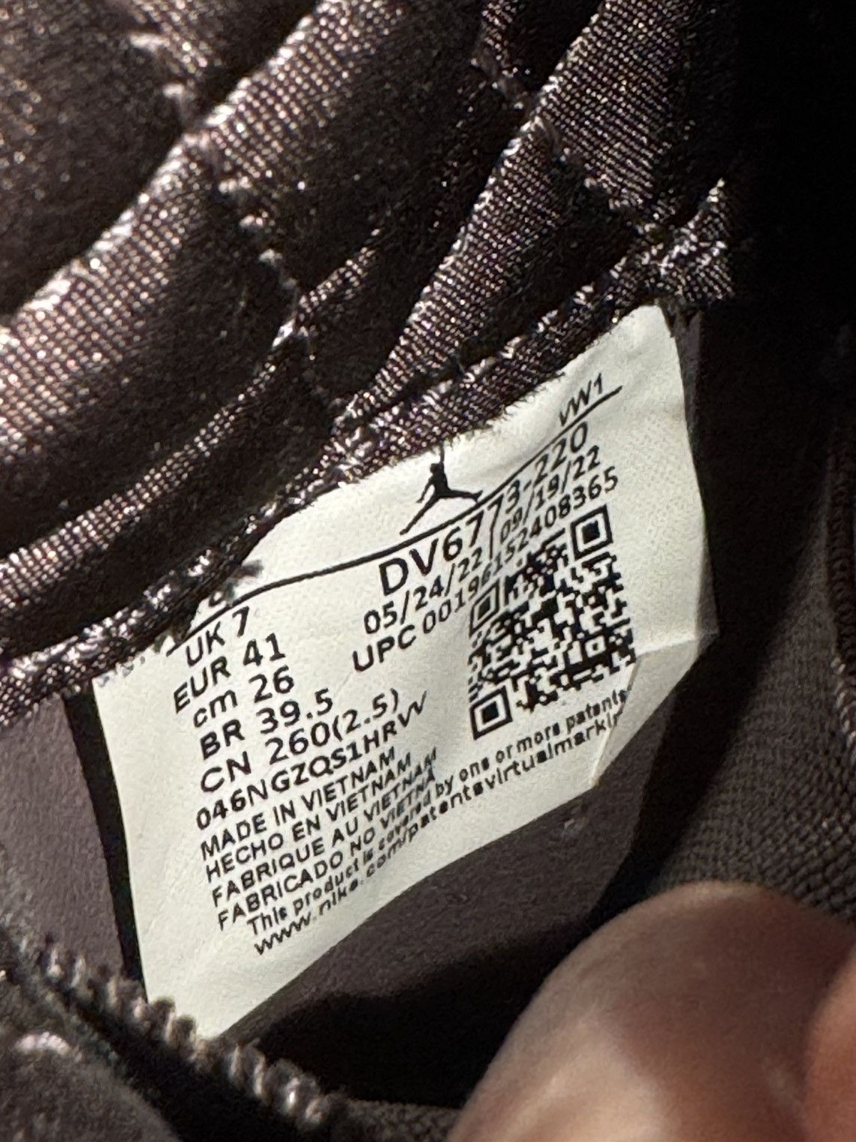 A Ma Maniere × Jordan Brand J4 x A ma Maniere Size US 8 / EU 41 - 11 Thumbnail