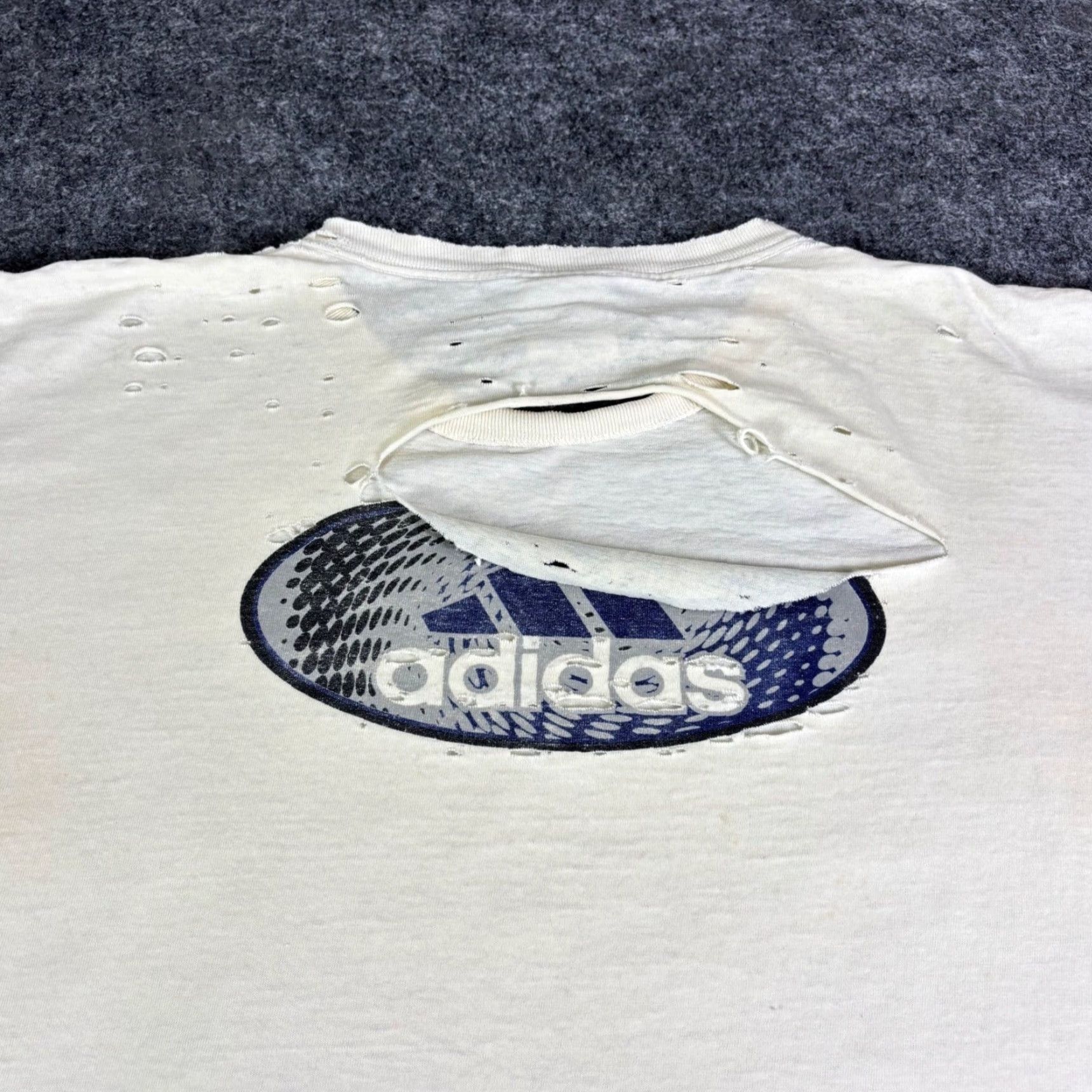 Adidas Vtg Adidas TShirt Mens XL White Graphic Print Distressed Logo Tee 90s Y2K Size US XL / EU 56 / 4 - 6 Thumbnail