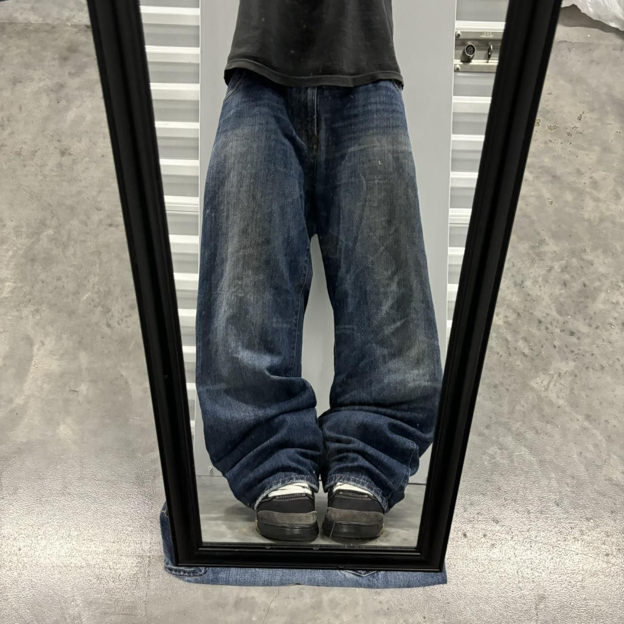 Japanese Brand × Vintage Crazy Vintage Y2K/2000s Baggy Grunge Dark Wash Skater Denim Jeans! Size US 38 / EU 54 - 1 Thumbnail