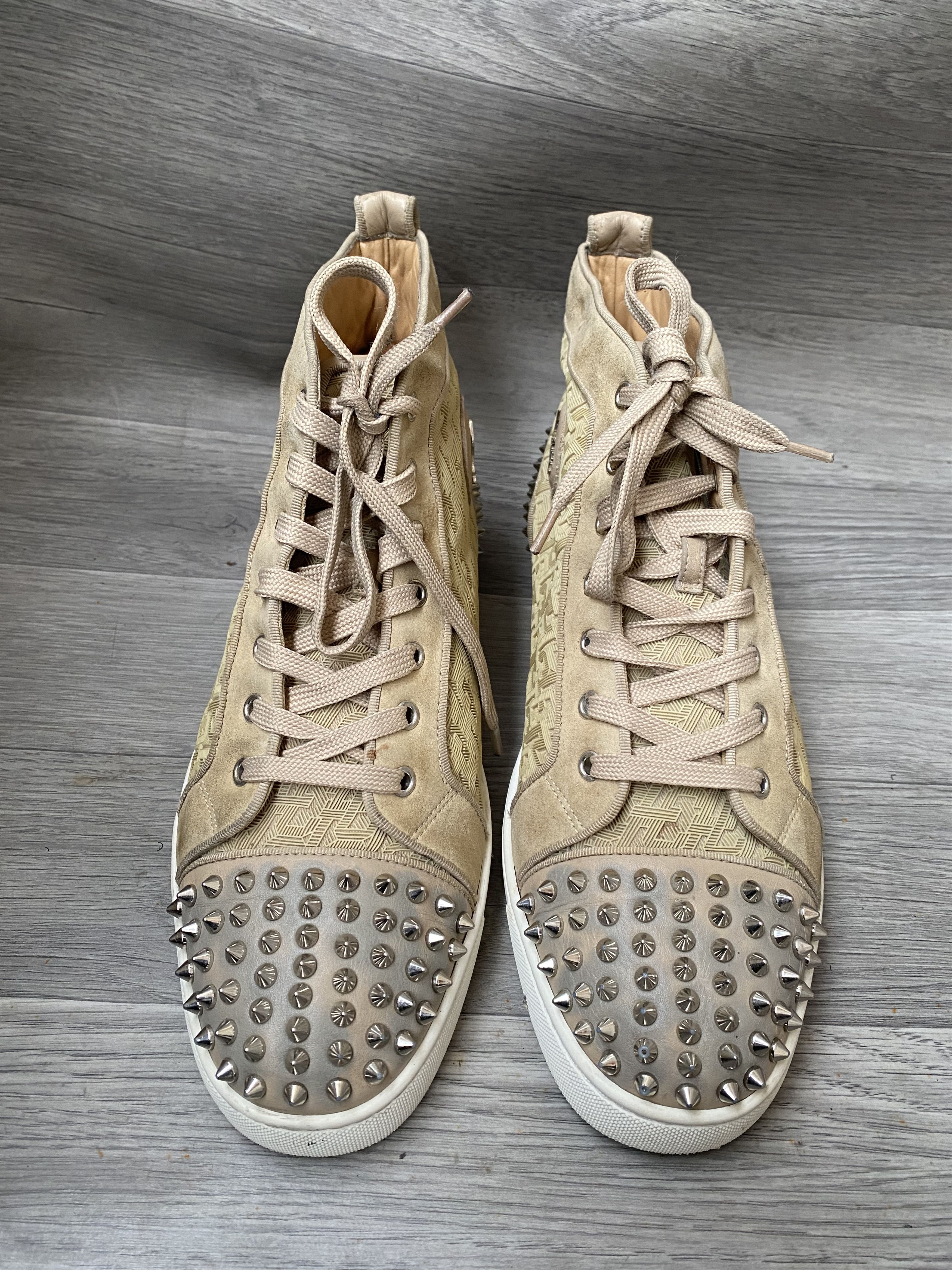 Christian Louboutin Christian loubotin beige hi-top sneakers Size US 11 / EU 44 - 2 Thumbnail