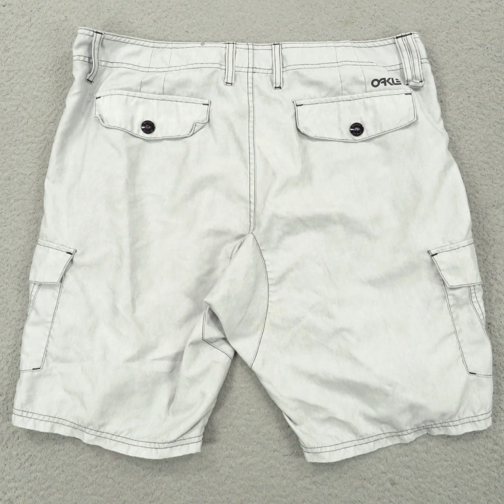 Oakley **Oakley Frogyle Light Grey Mens Swim Trunks** User: **Oakley Frogyle Light Grey 36 Mens Swim Trunks** Size US 36 / EU 52 - 4 Thumbnail