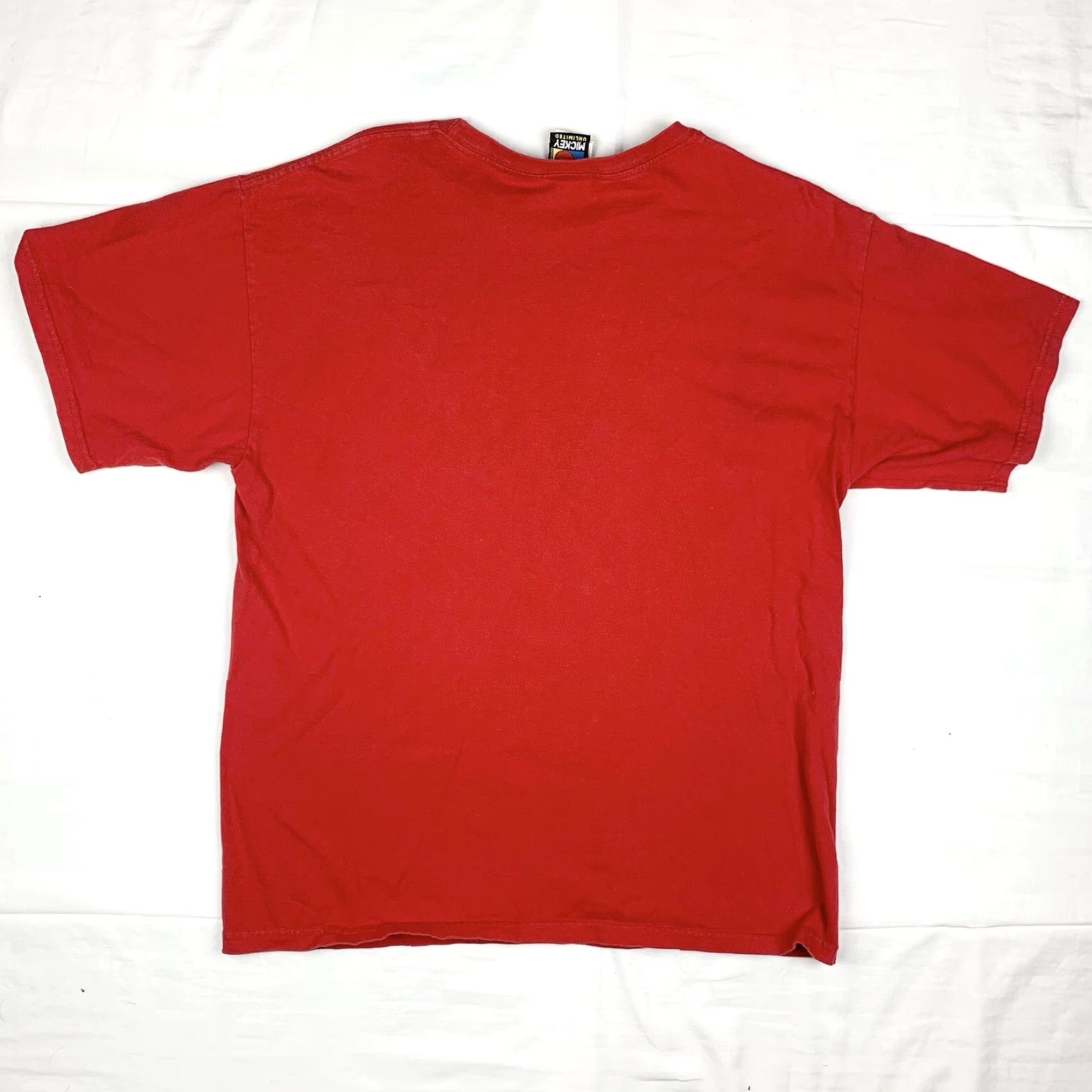 Mickey Unlimited VINTAGE Mickey Chinese New Year Themed T Shirt Sz Large Disney World 90s Y2K Size US L / EU 52-54 / 3 - 4 Thumbnail